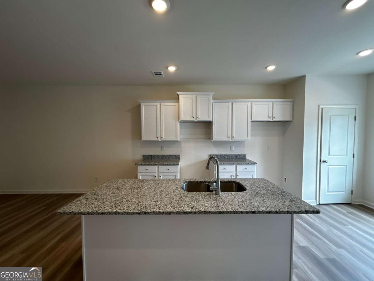 1907 Victoria Way # 115