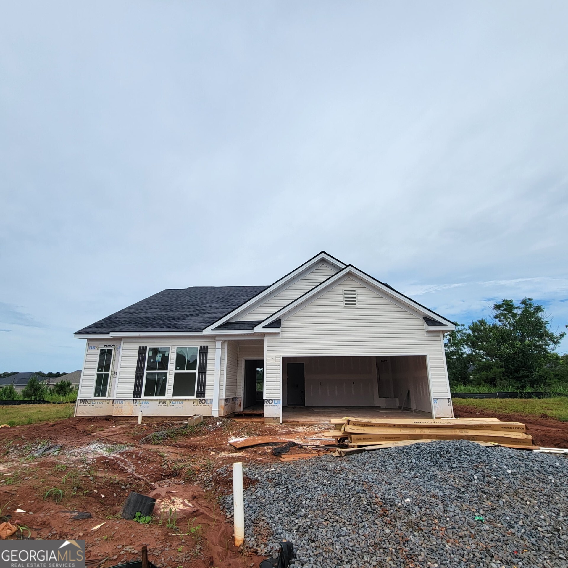 116 Breakwater Way