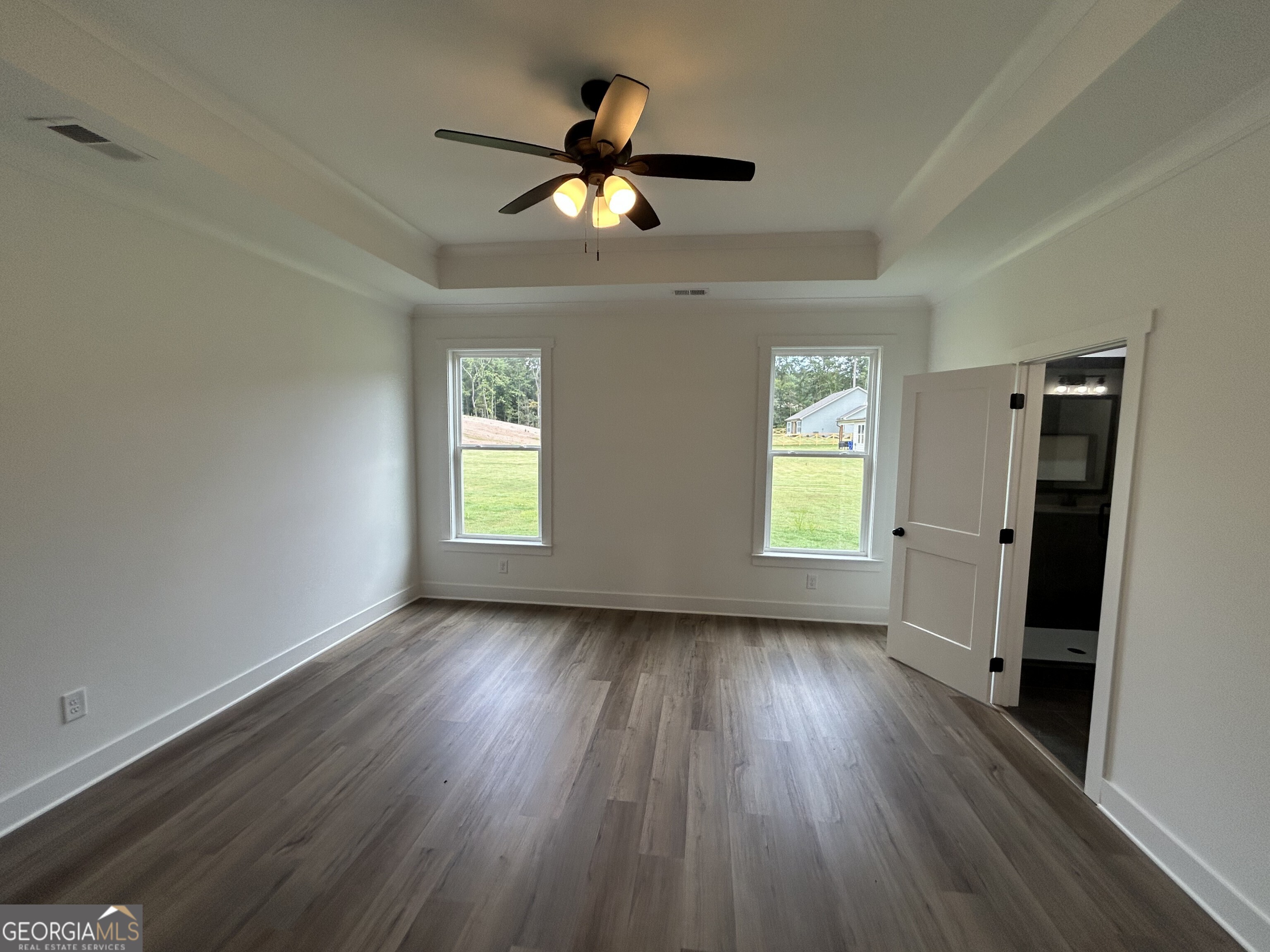 1269 PJ East Road