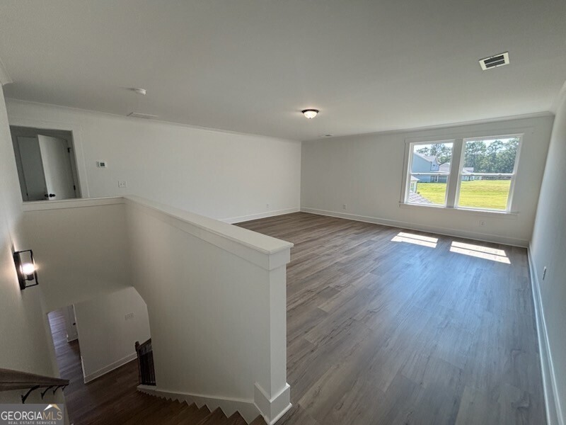 1269 PJ East Road