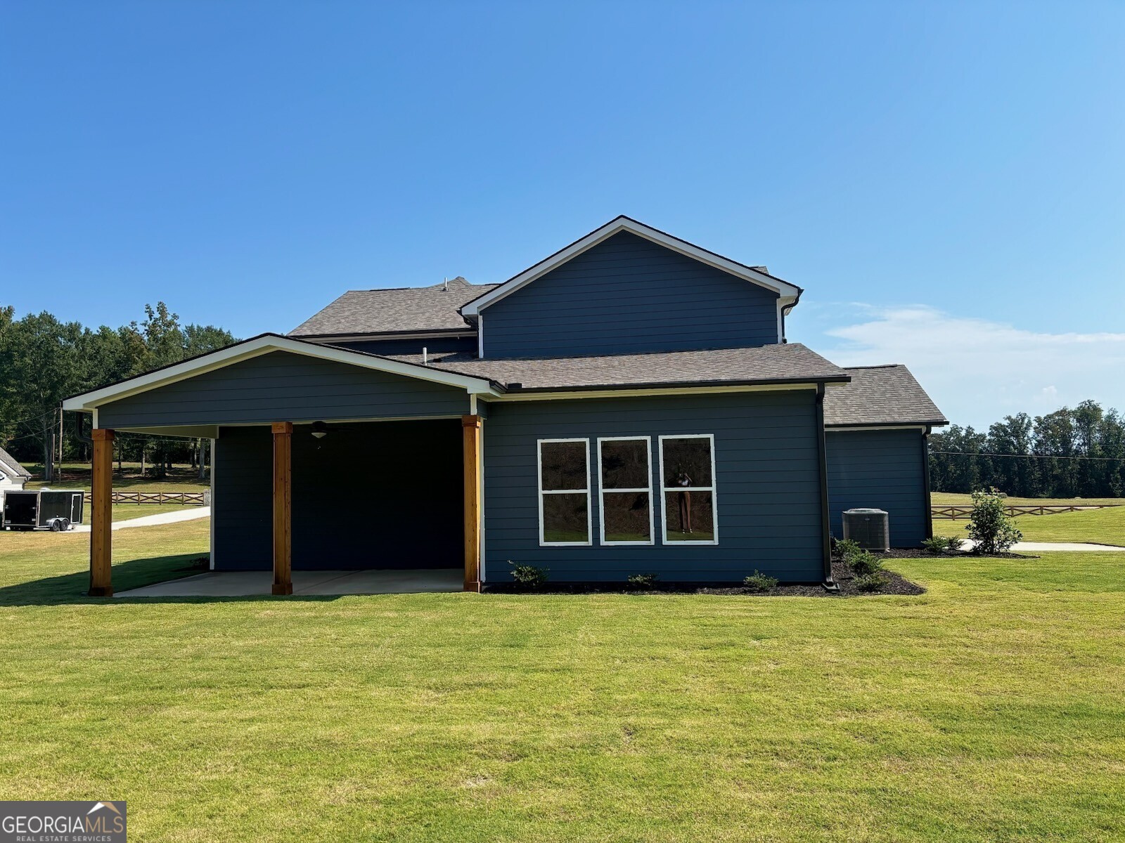 1269 PJ East Road