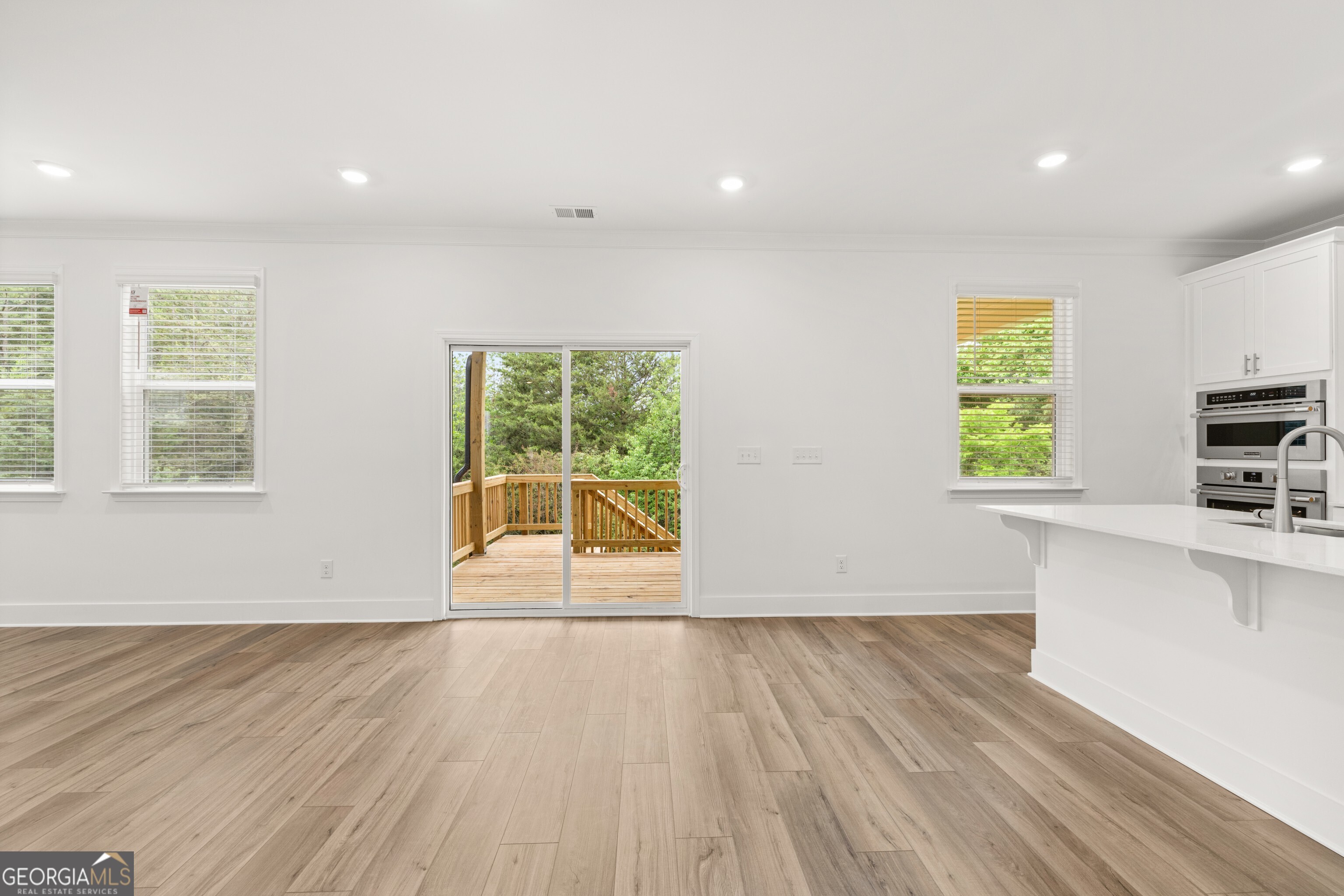 1551 Longleaf Court