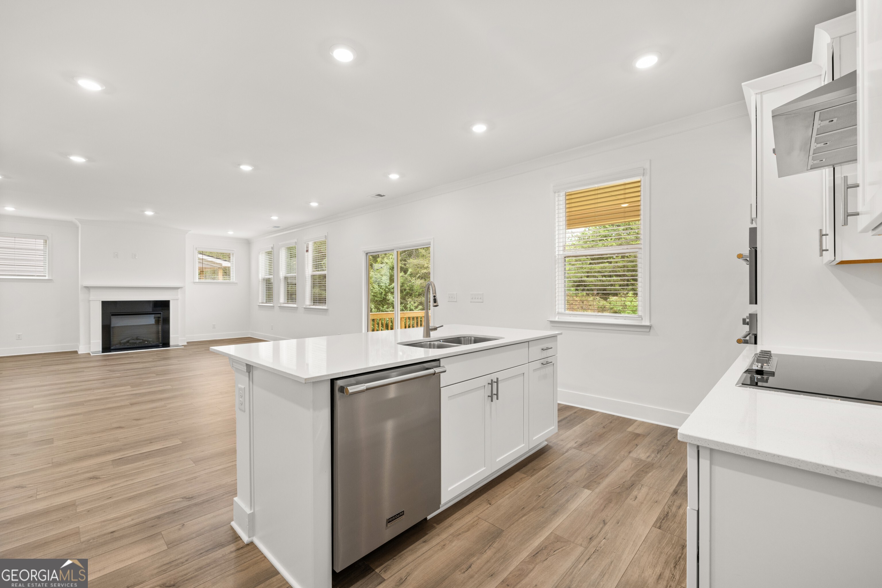 1551 Longleaf Court