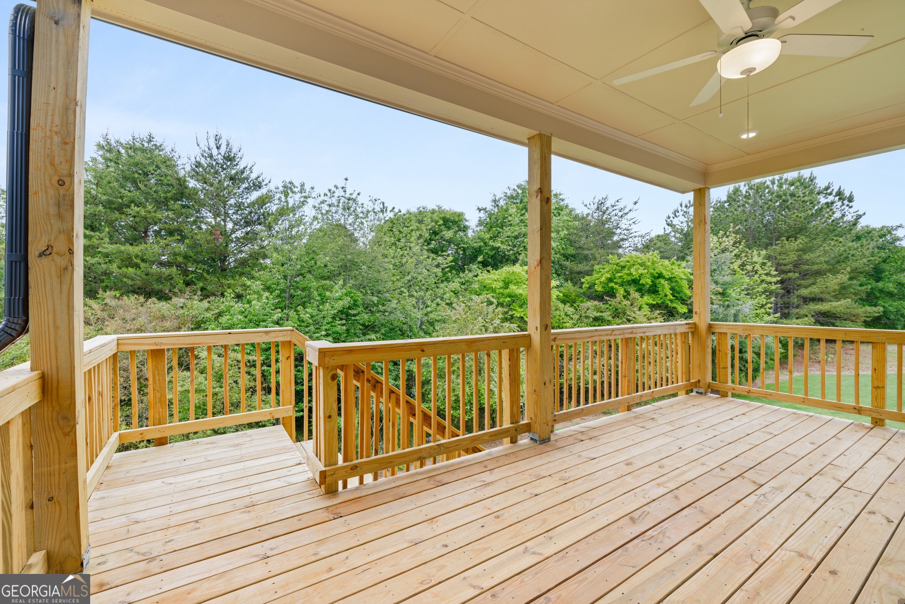1551 Longleaf Court