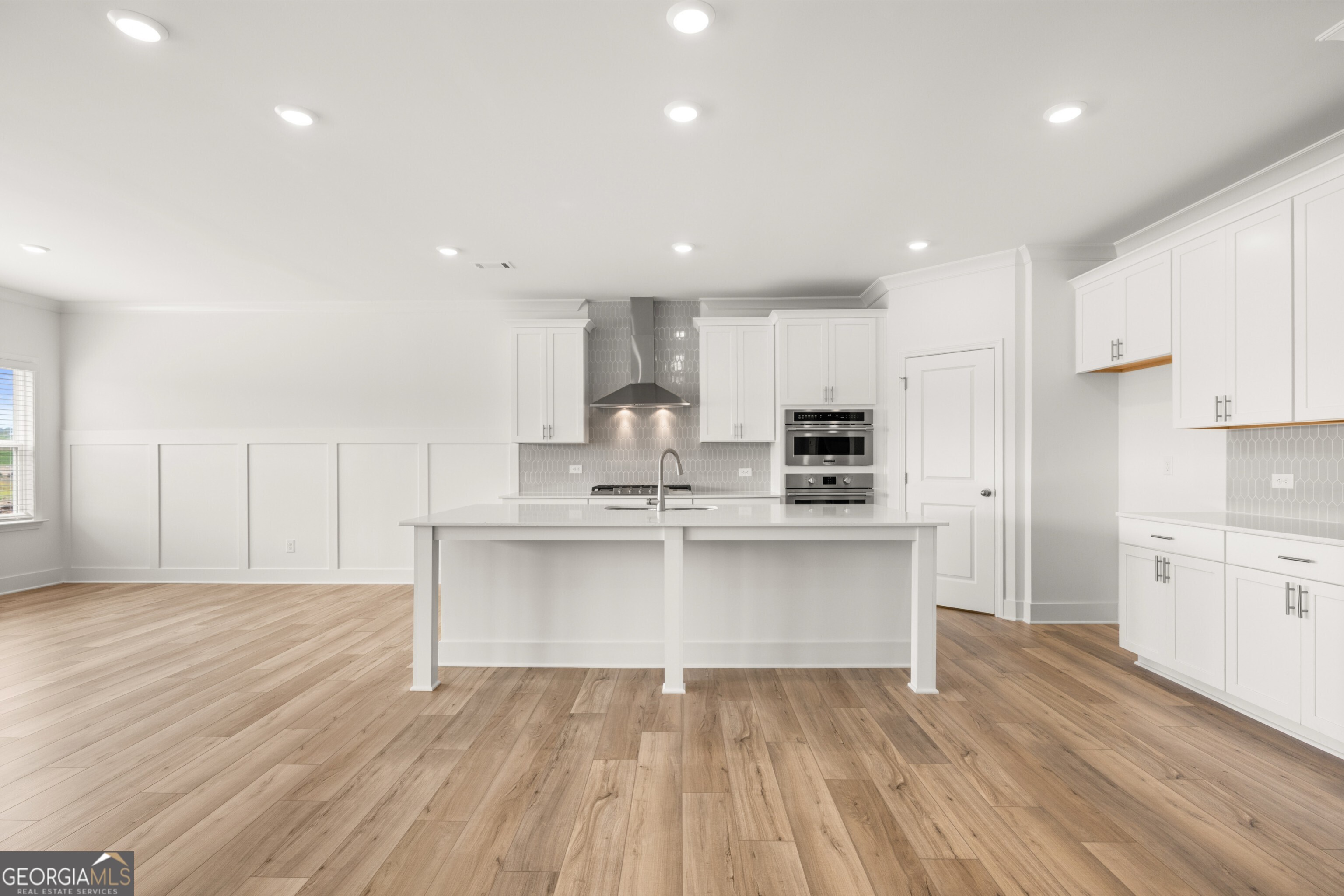 2576 Freshwater Court