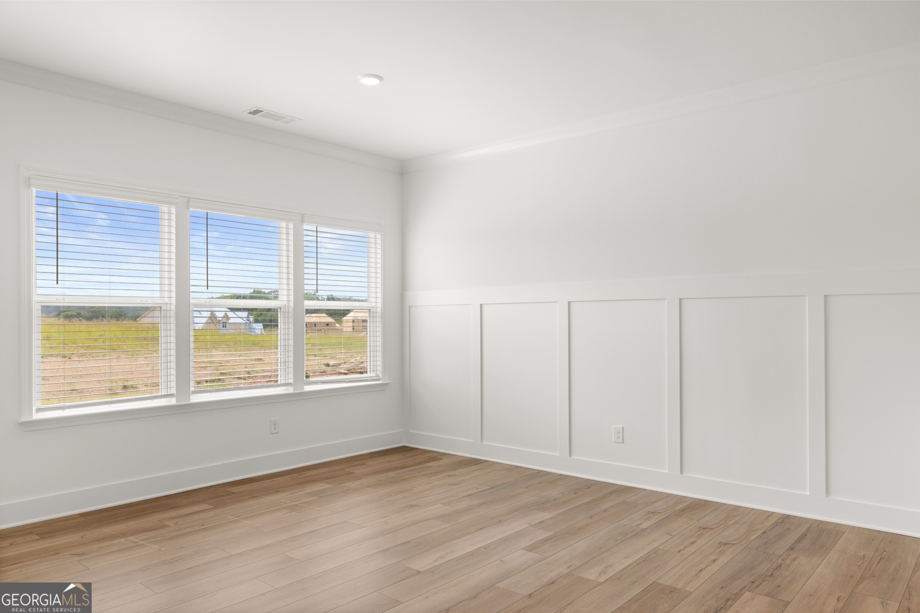 2576 Freshwater Court