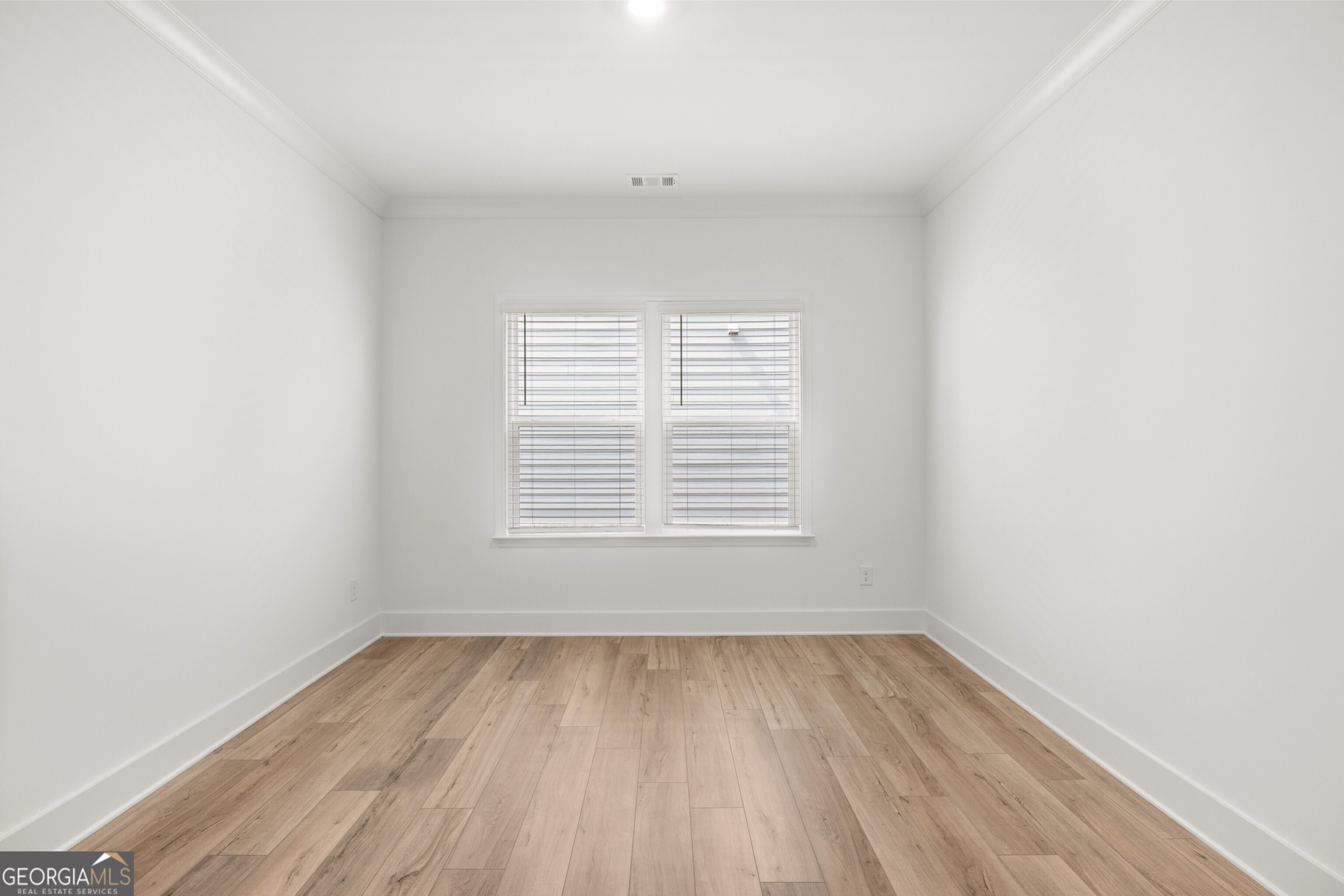 2576 Freshwater Court