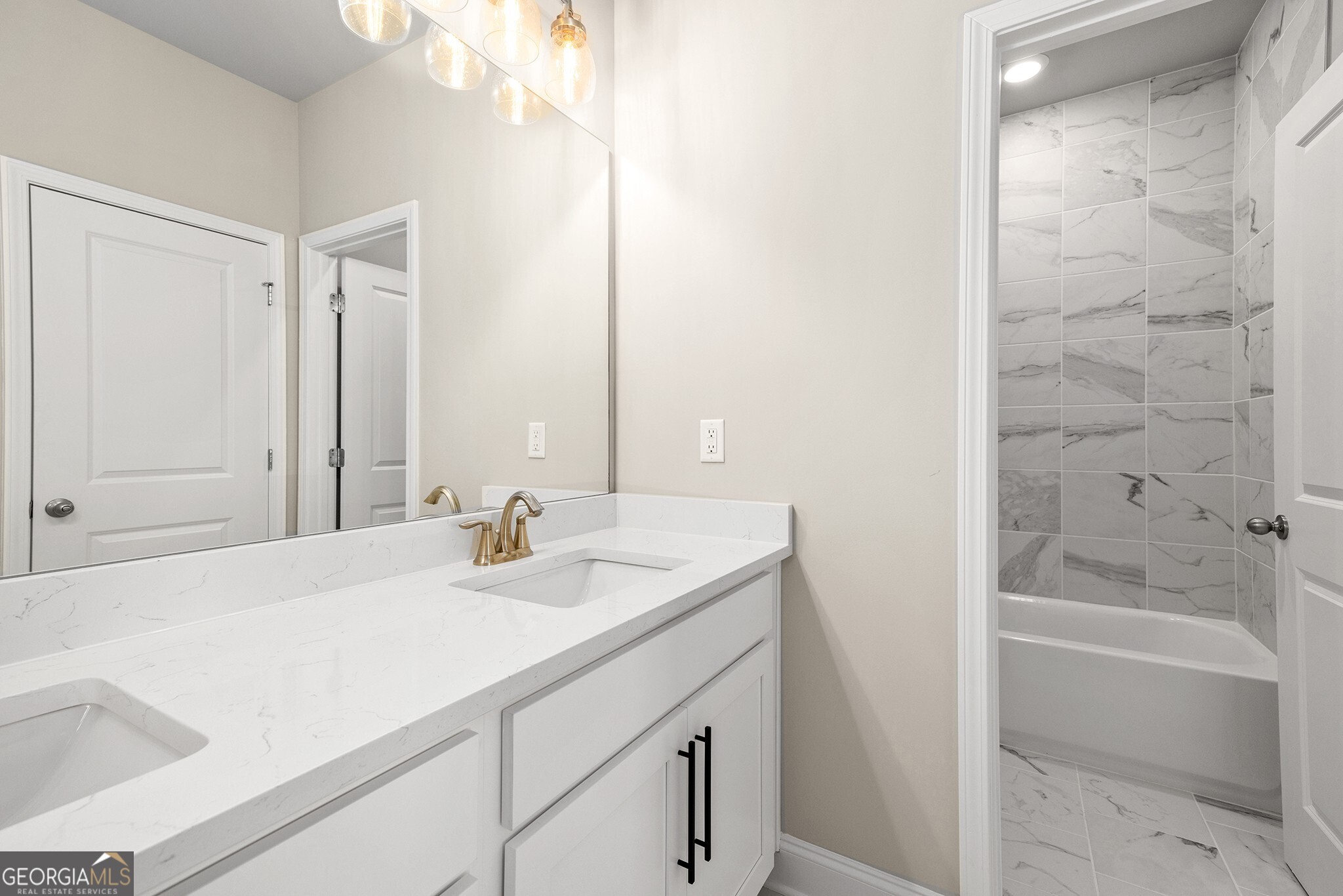 5604 Meadowstone Walk