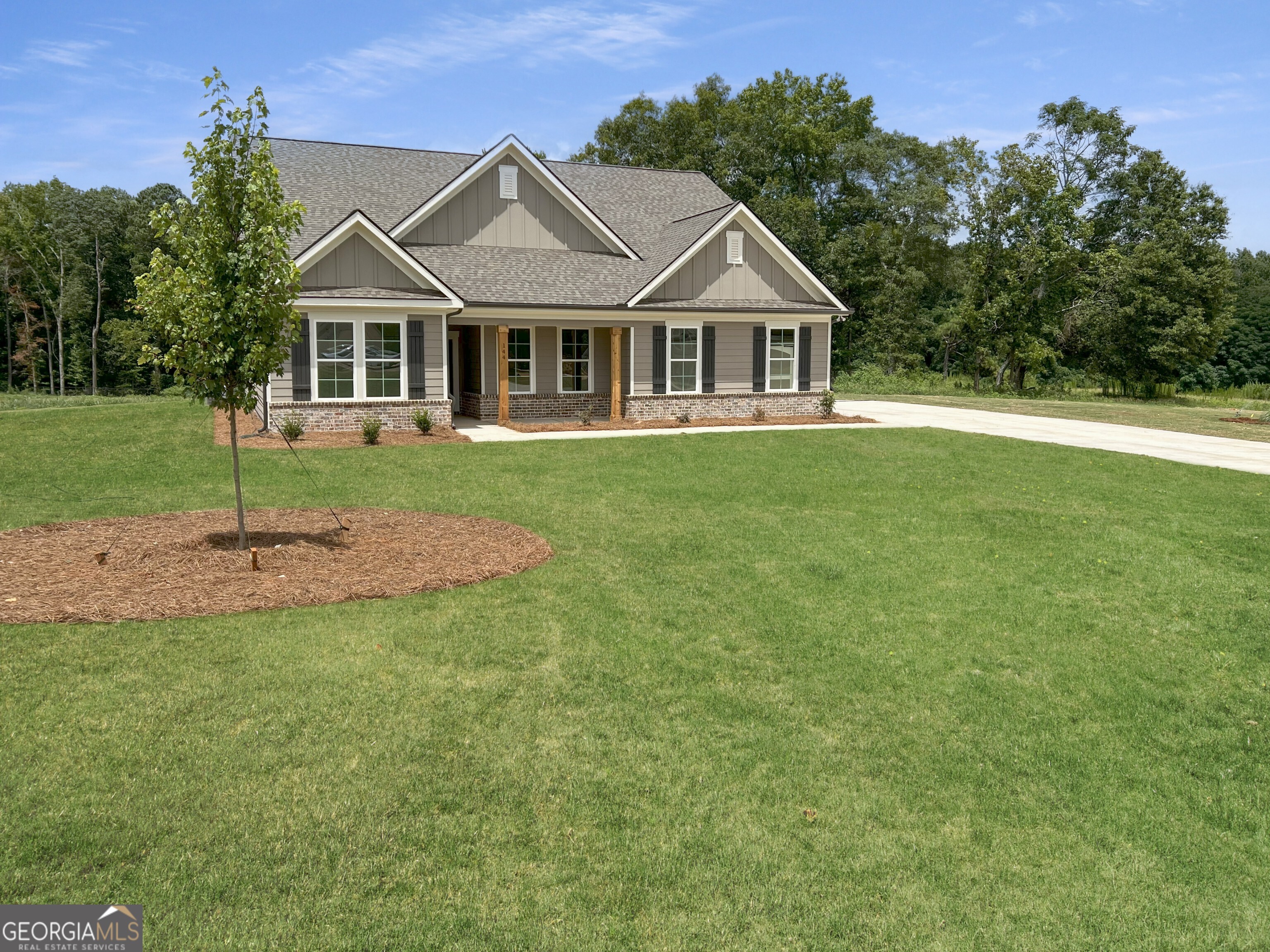 144 Tomahawk Trail