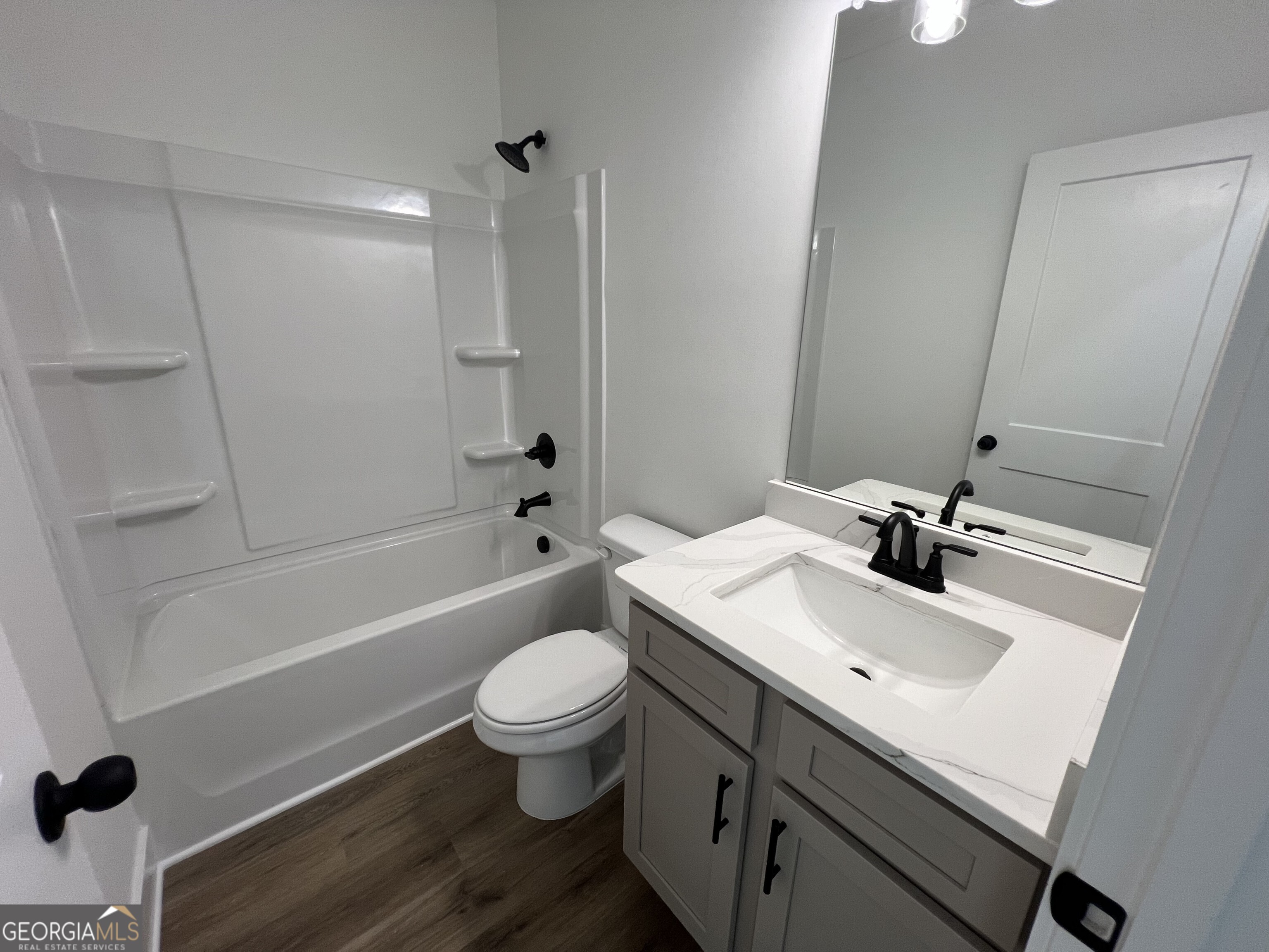 144 Tomahawk Trail