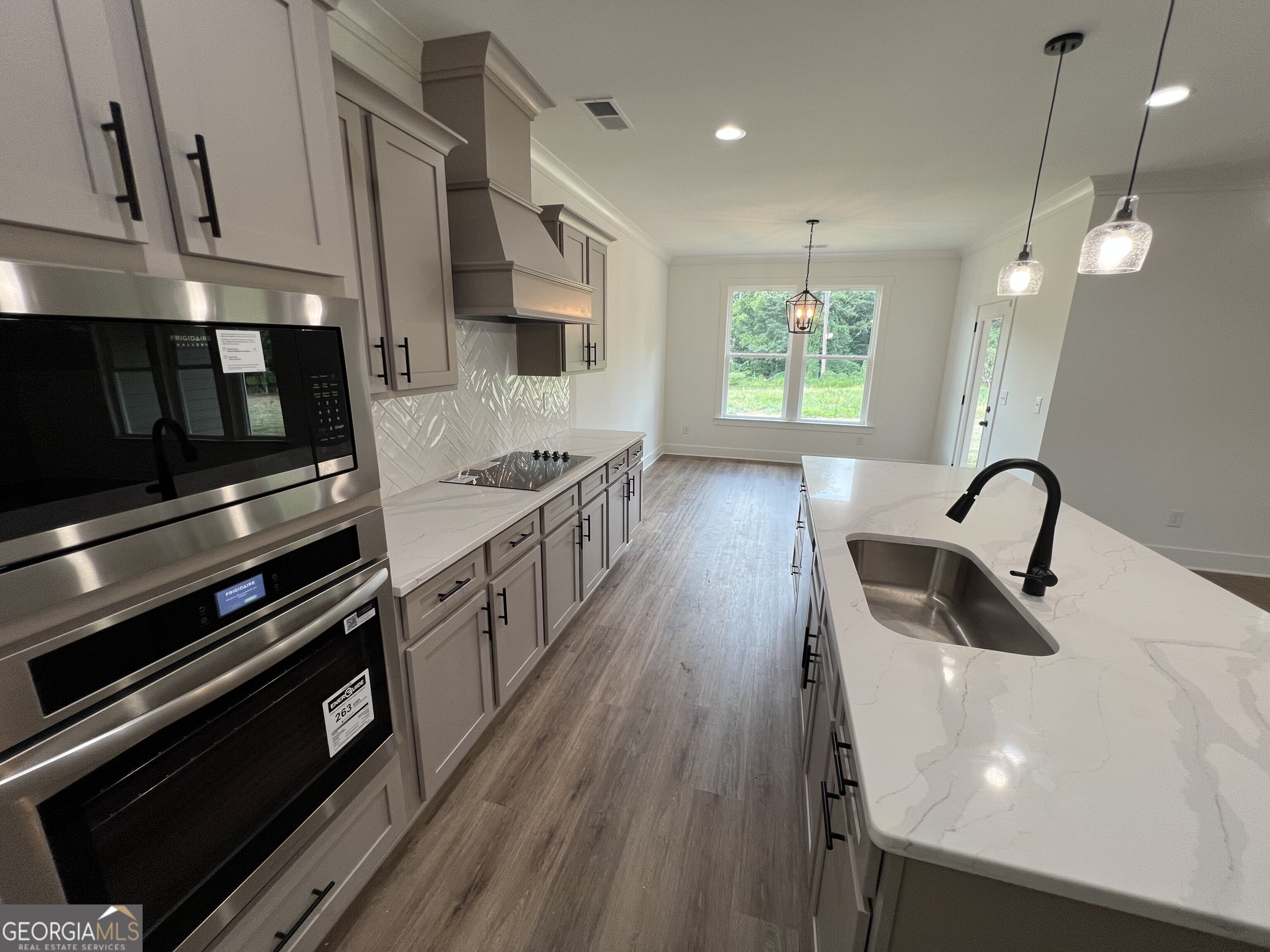 144 Tomahawk Trail