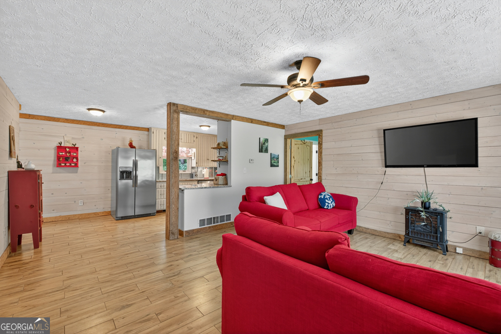 4625 Ben Hill Drive