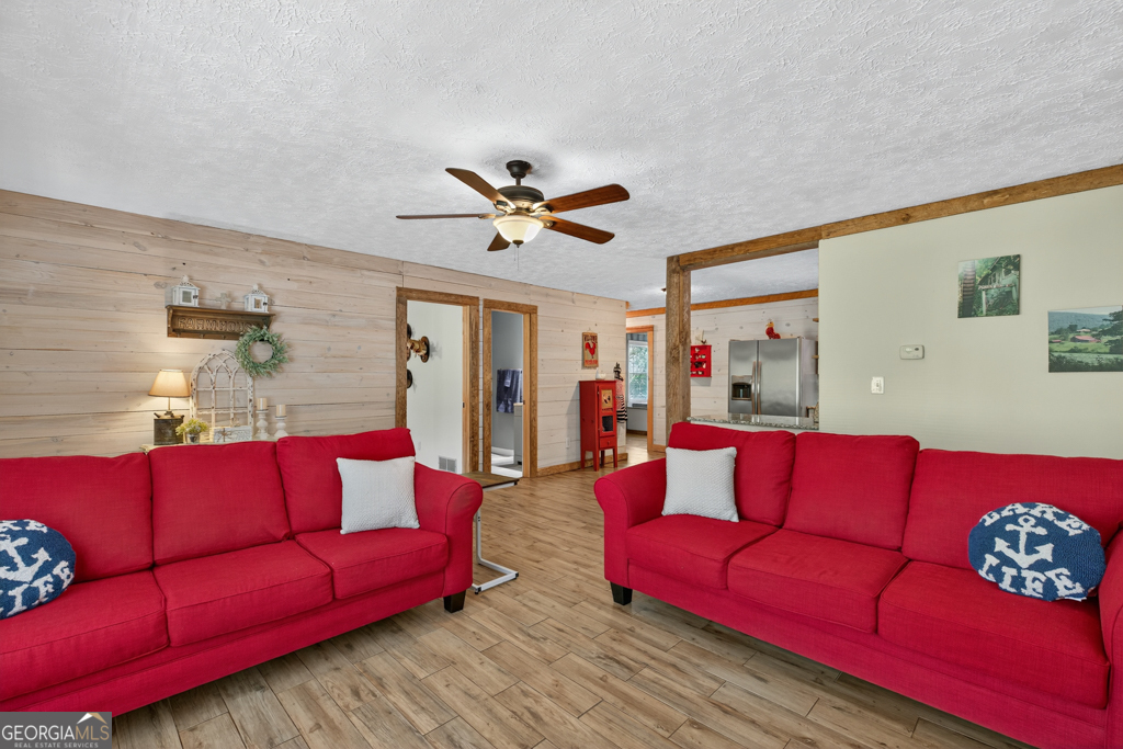 4625 Ben Hill Drive