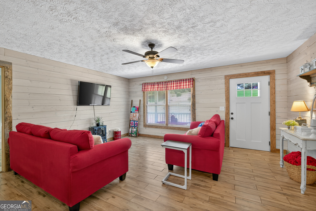 4625 Ben Hill Drive