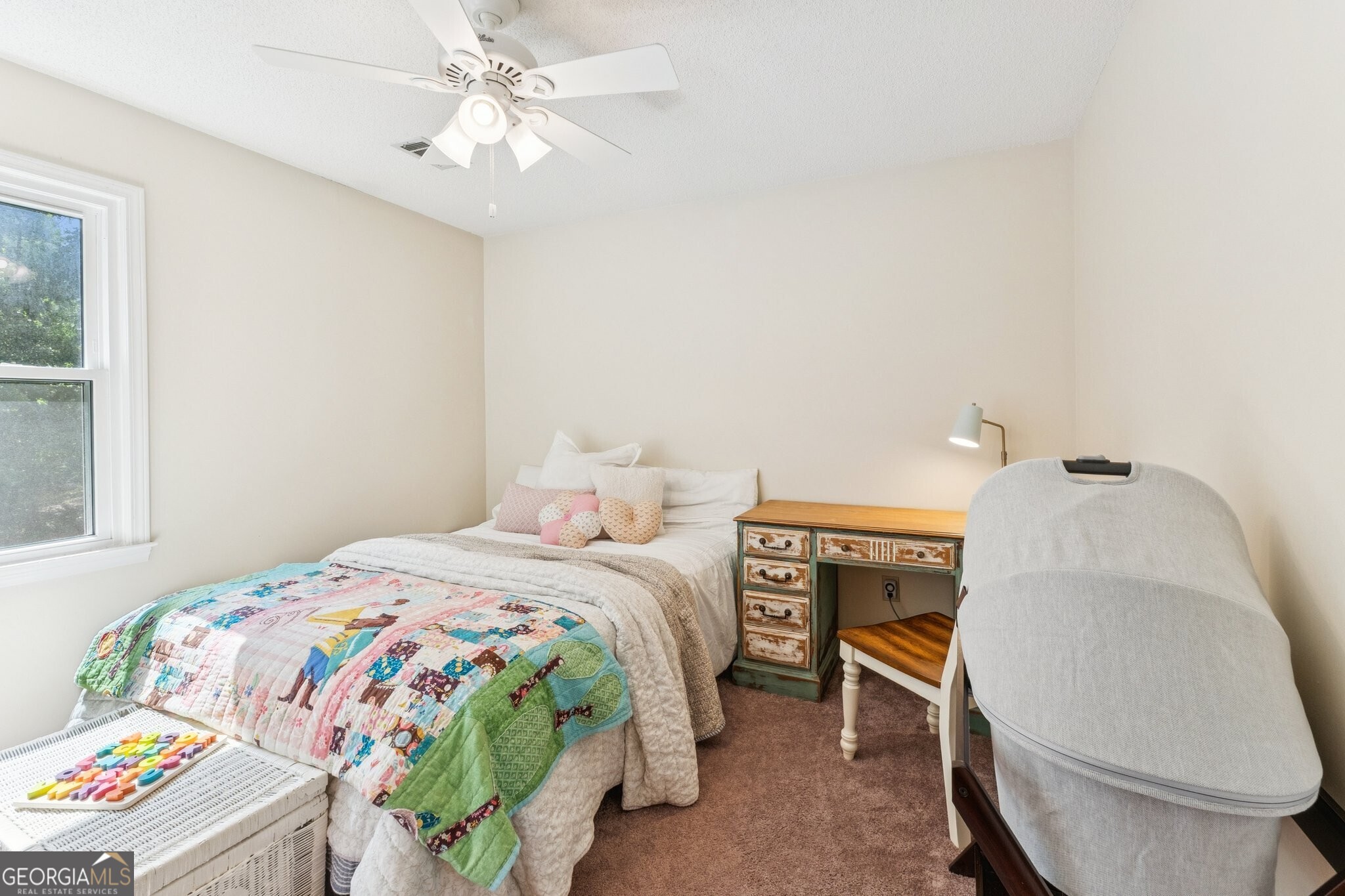 585 Emerald Parkway