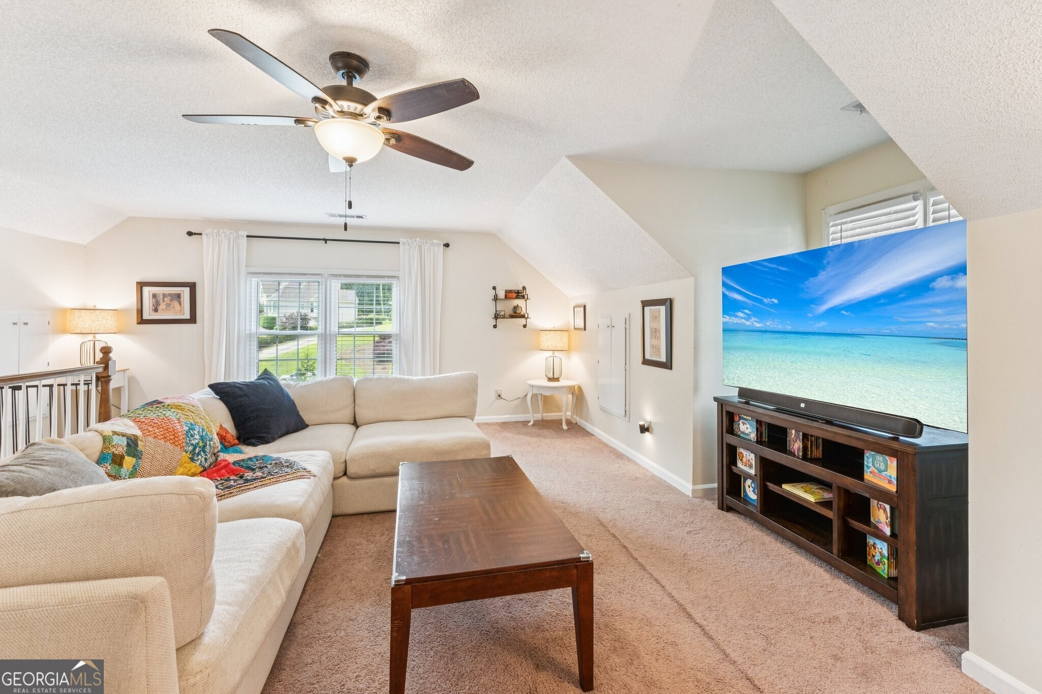 585 Emerald Parkway