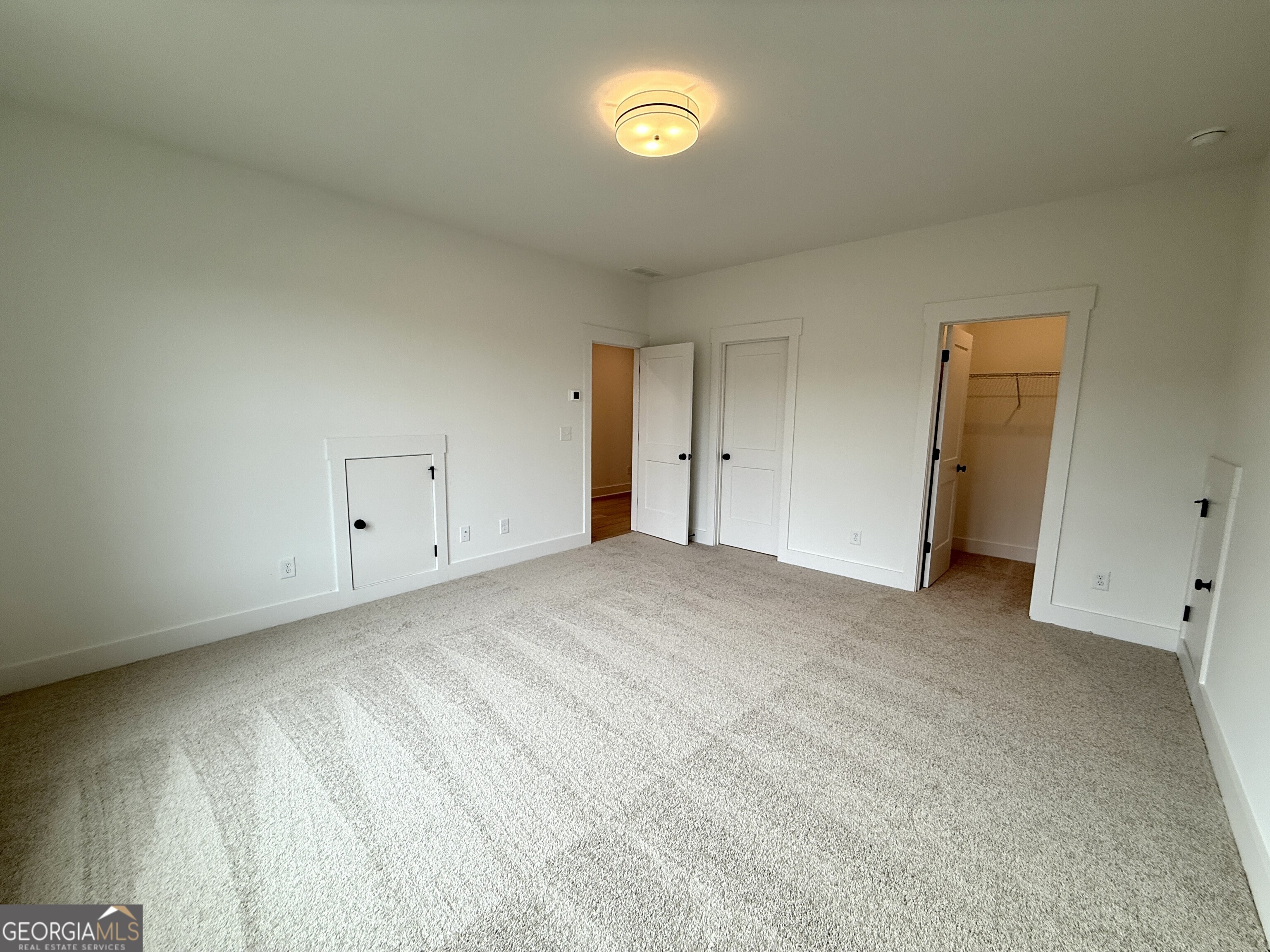 5615 Meadowstone Walk