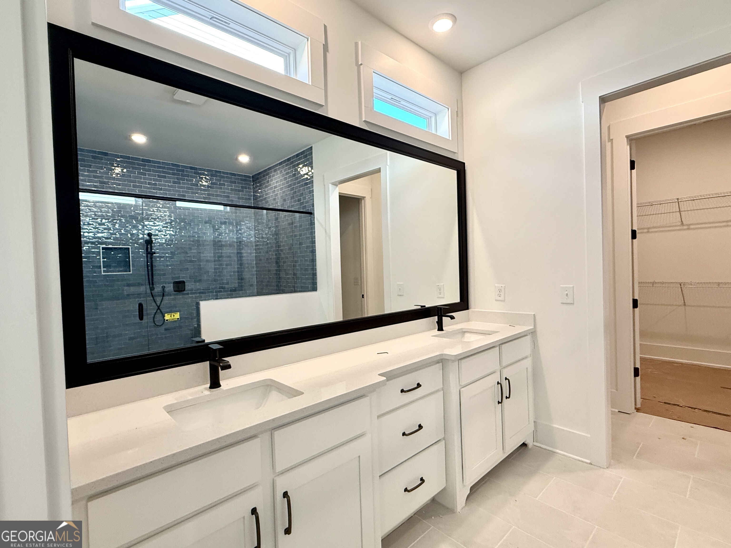 5615 Meadowstone Walk