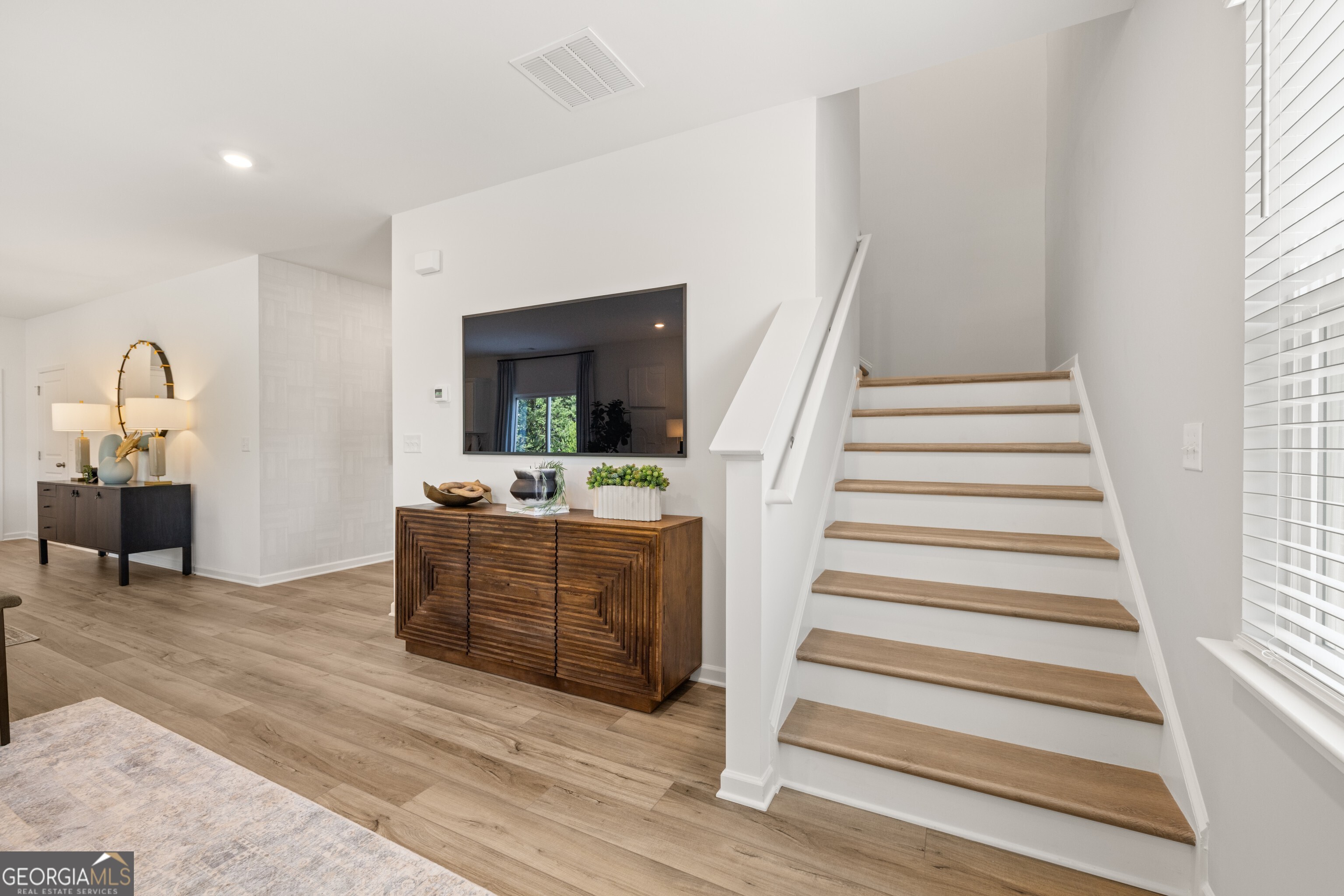 508 Red Dragon Drive