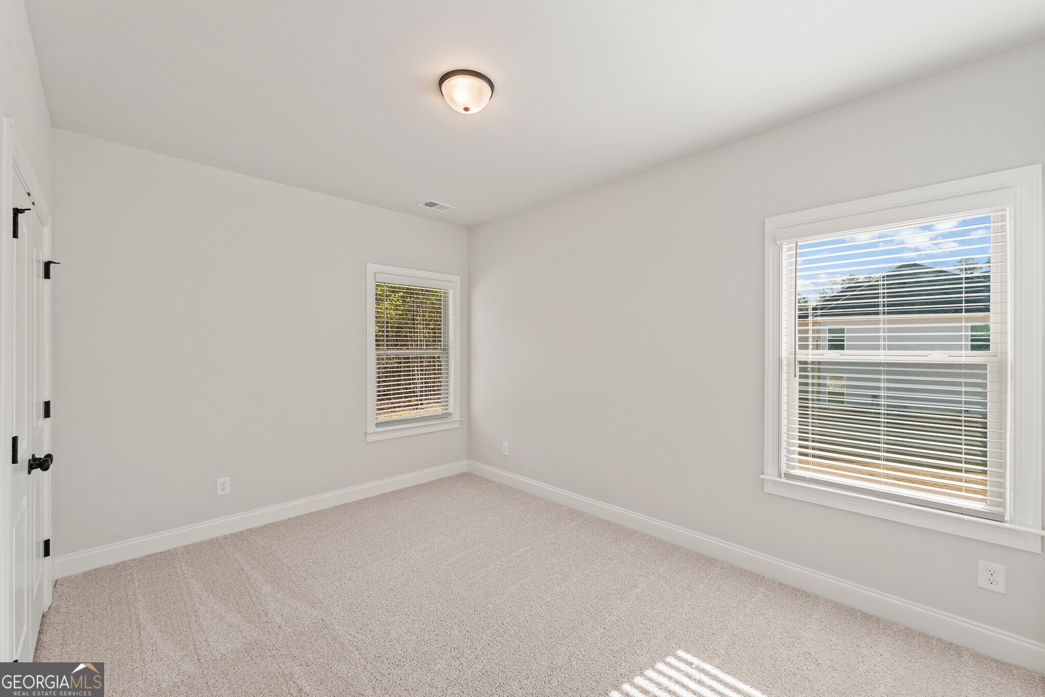 3245 Lions Ruby Lane