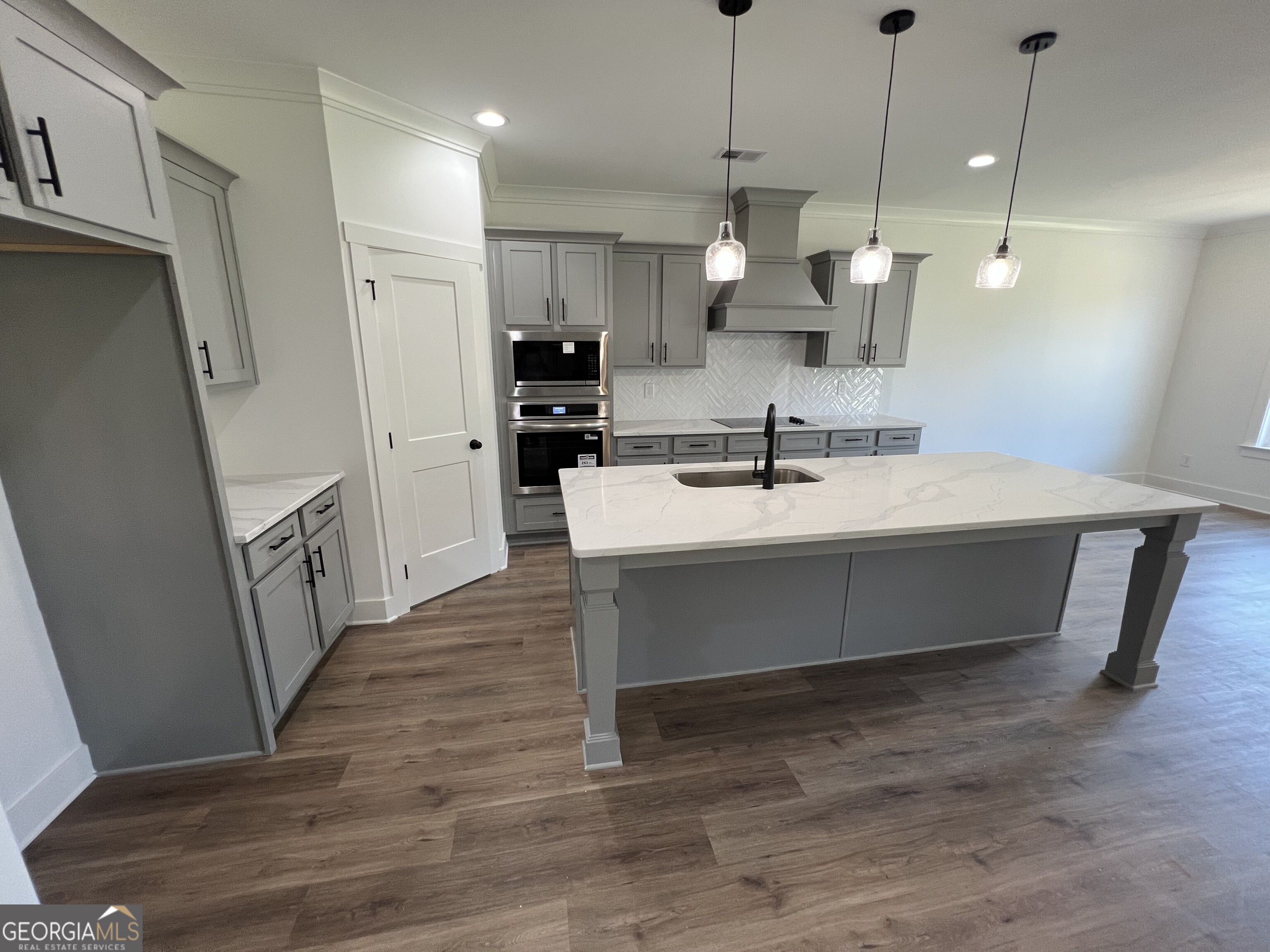 28 Tomahawk Trail