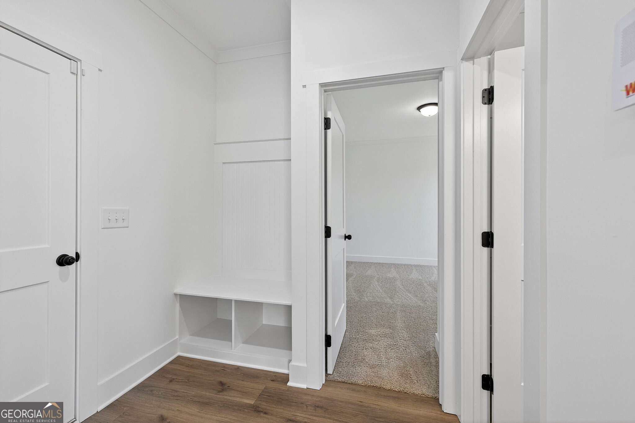 143 Tomahawk Trail