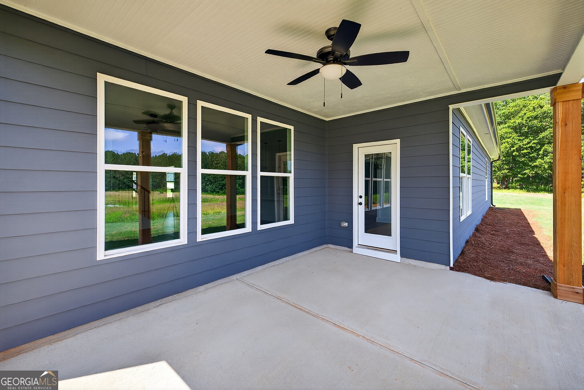 143 Tomahawk Trail