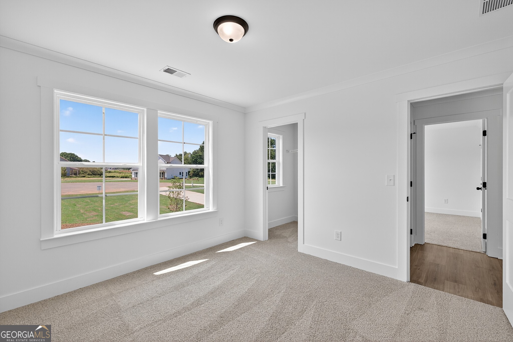 143 Tomahawk Trail