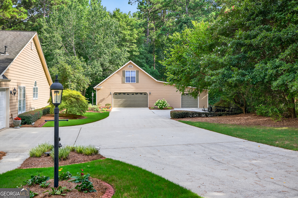 455 Herring Road