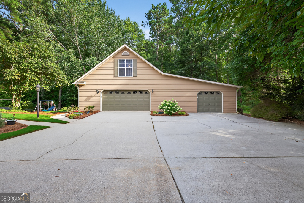 455 Herring Road