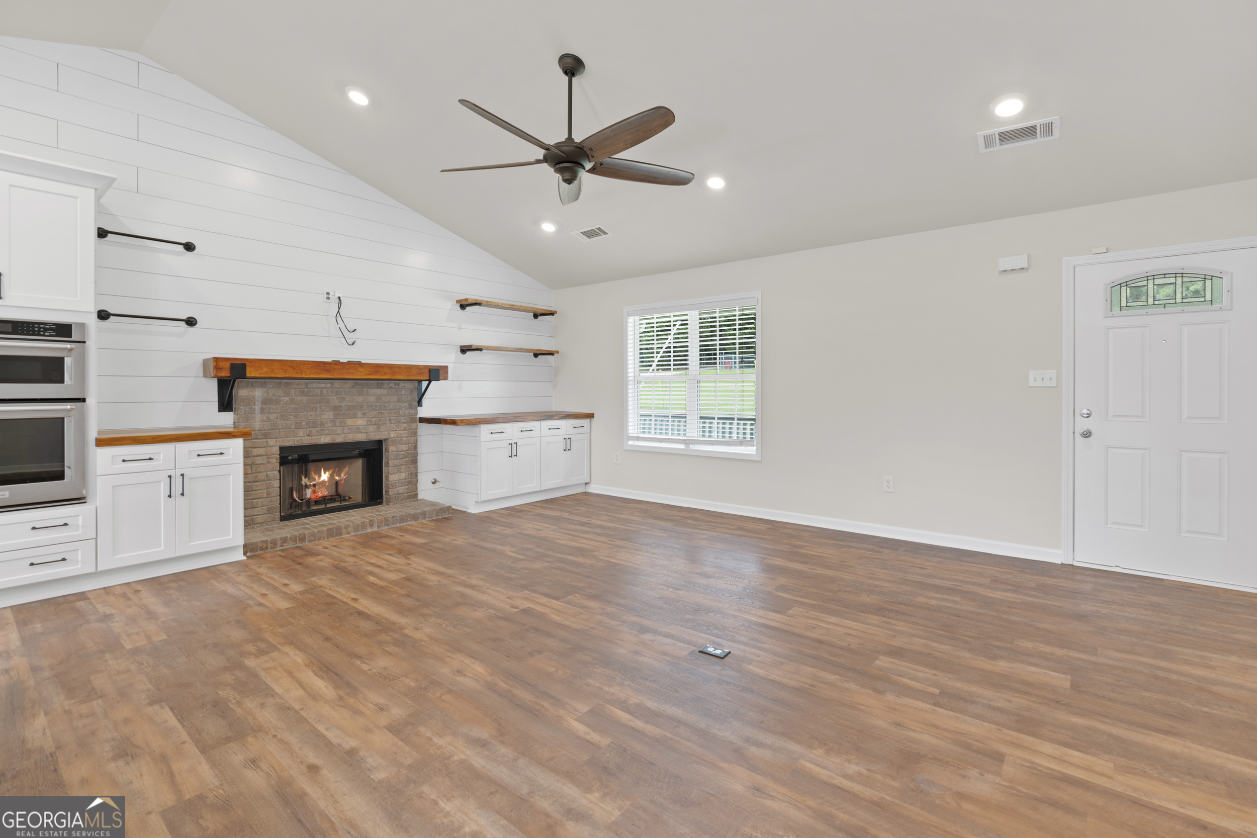 1214 Roxey Maxey Road