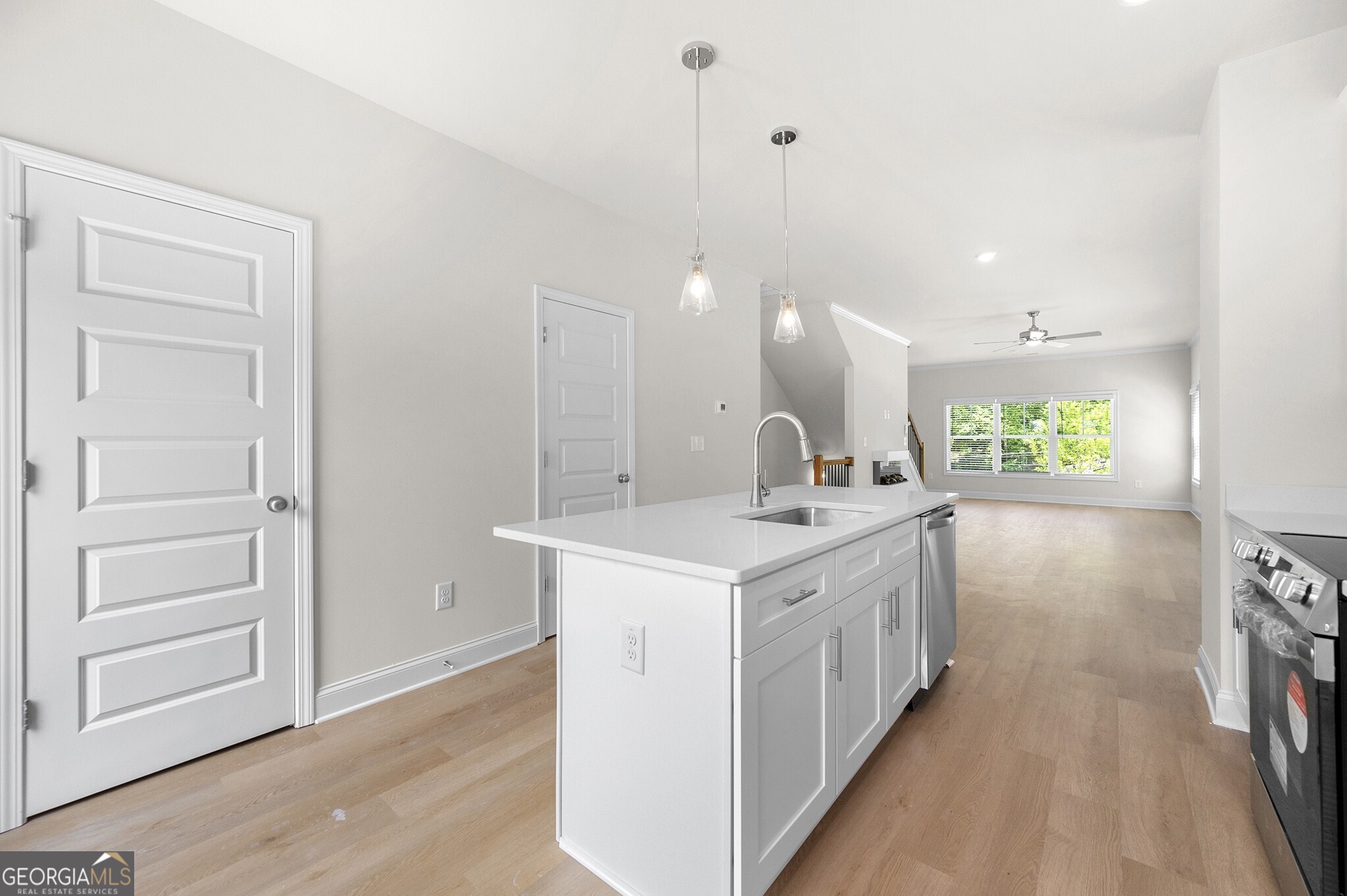 826 Glenn Ferry Road