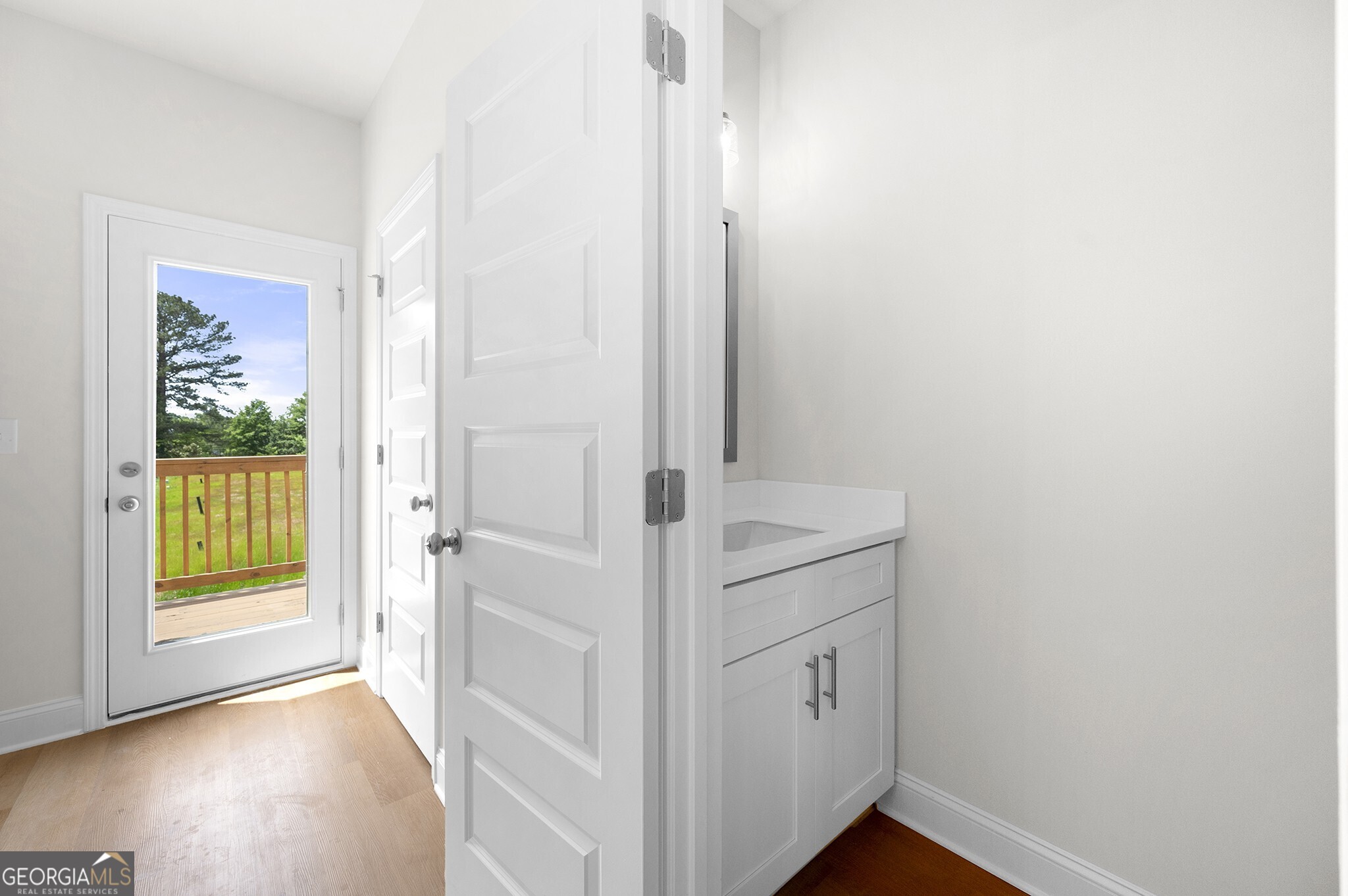 826 Glenn Ferry Road