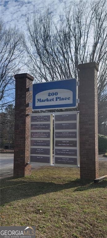 200 Market Place # 130