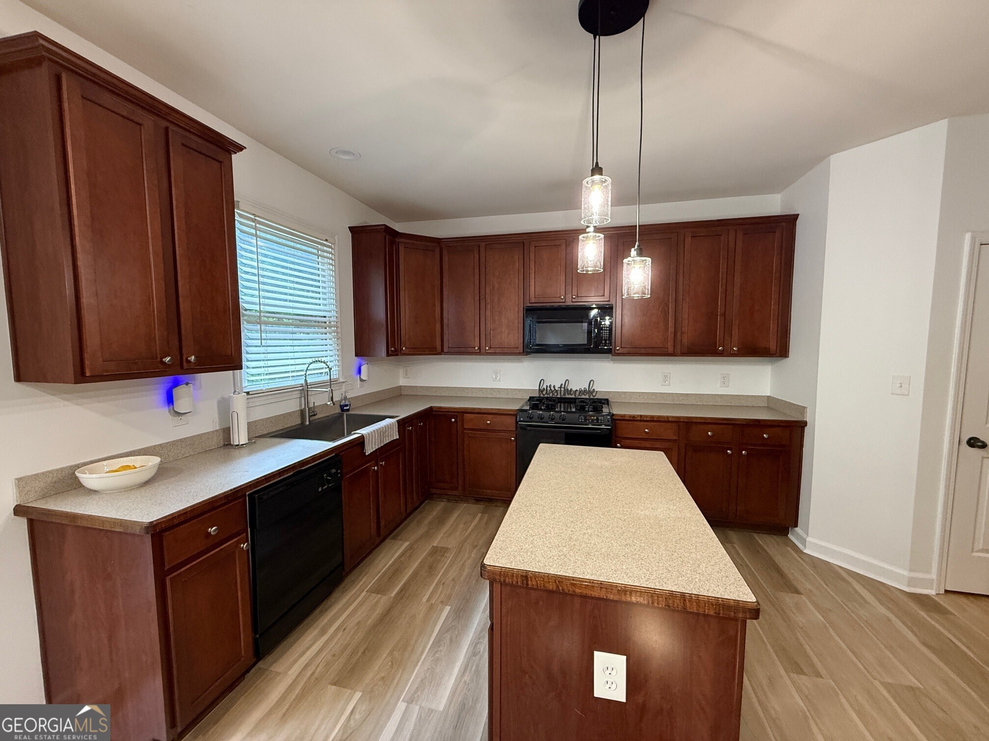 2753 Blue Moon Drive