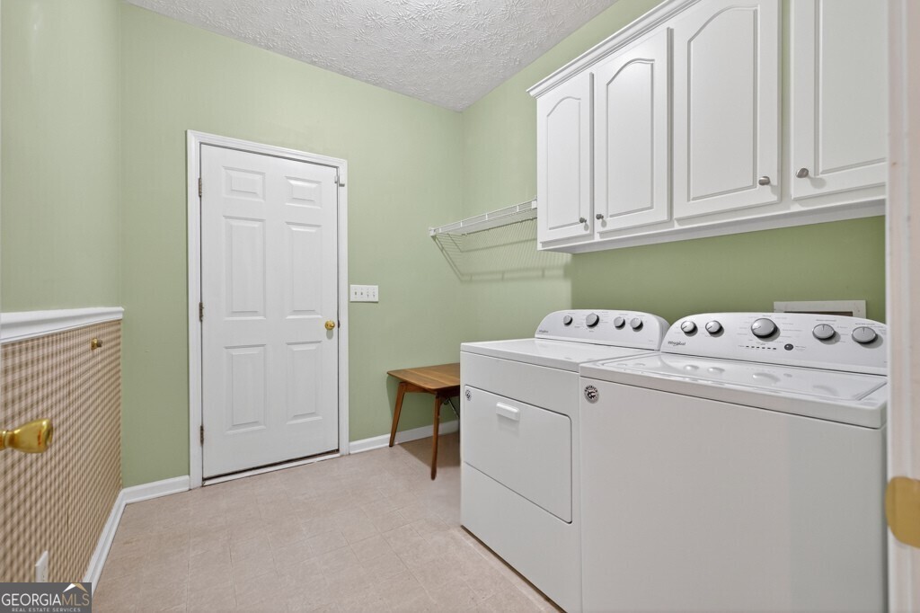 1480 Holly Manor Drive