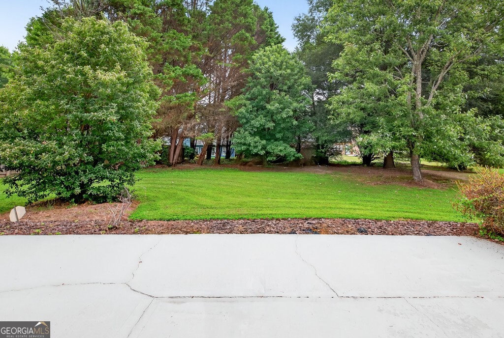 1480 Holly Manor Drive