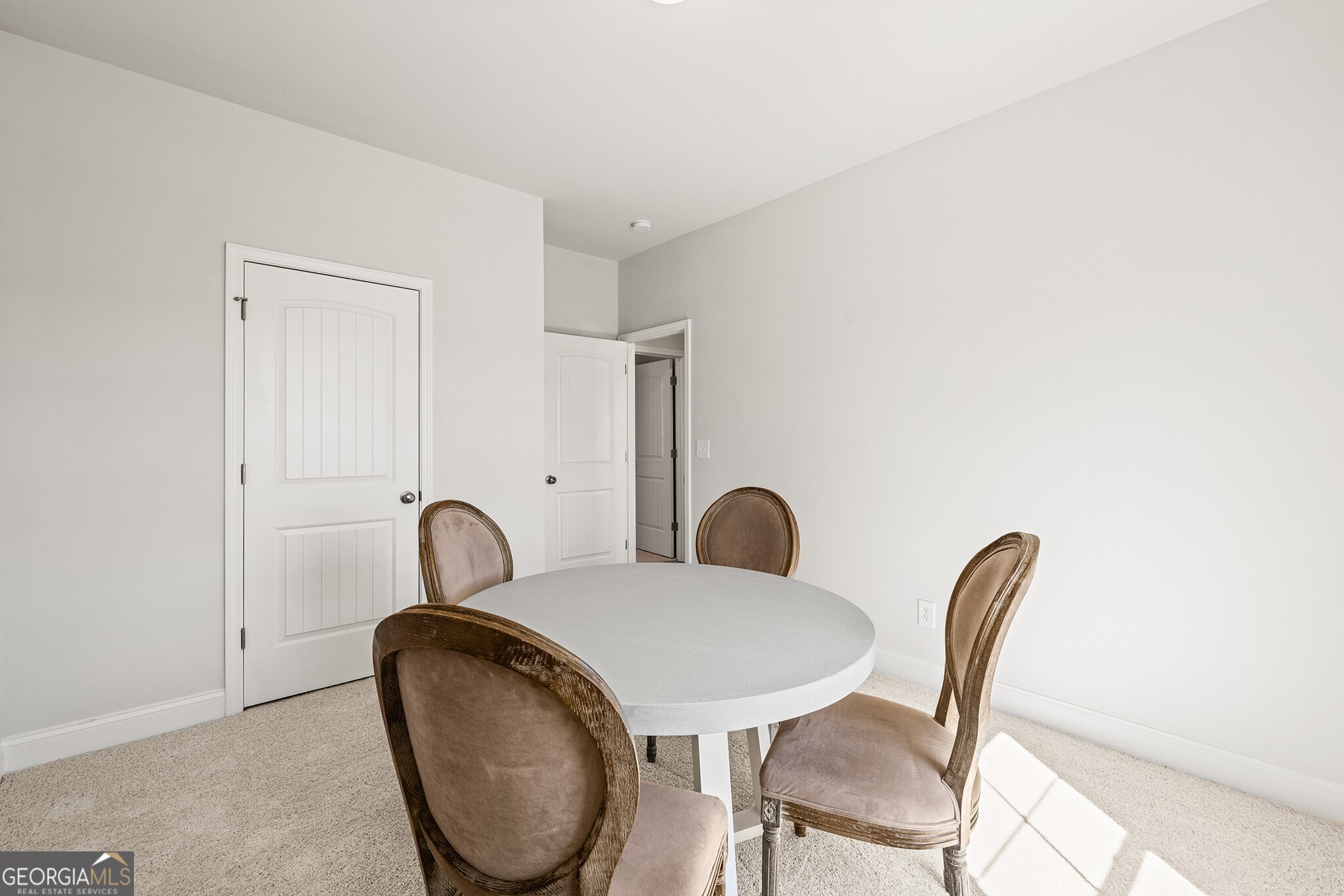 365 Greenview Court