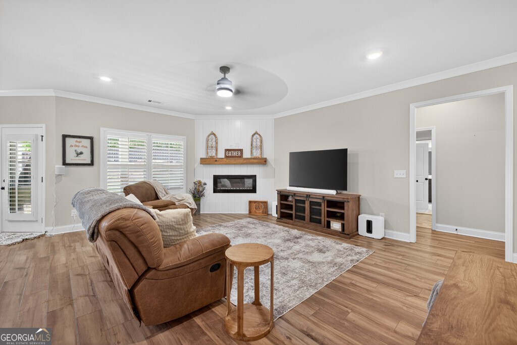 229 Brant Circle