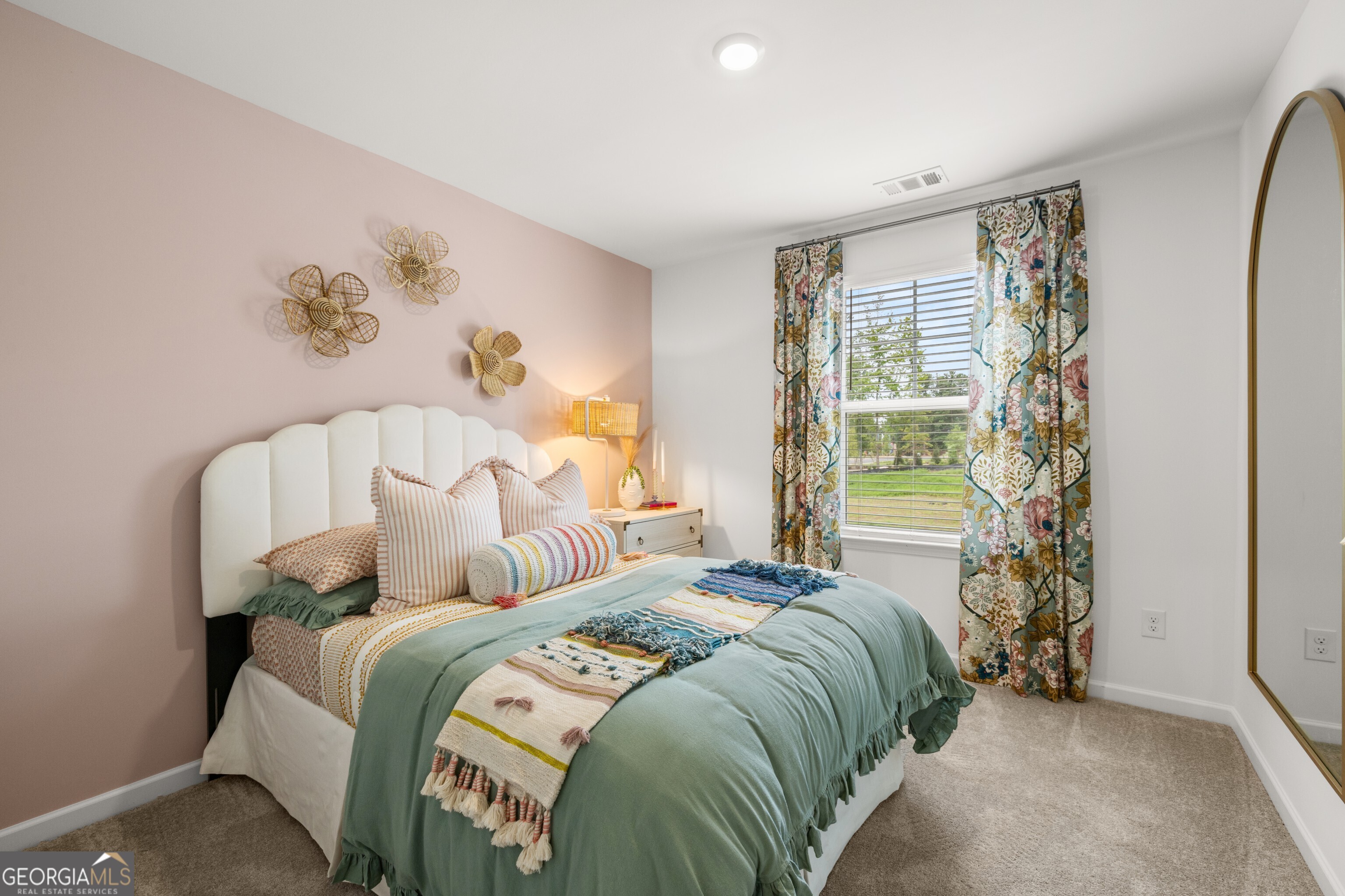 1828 Holmsey Circle SE