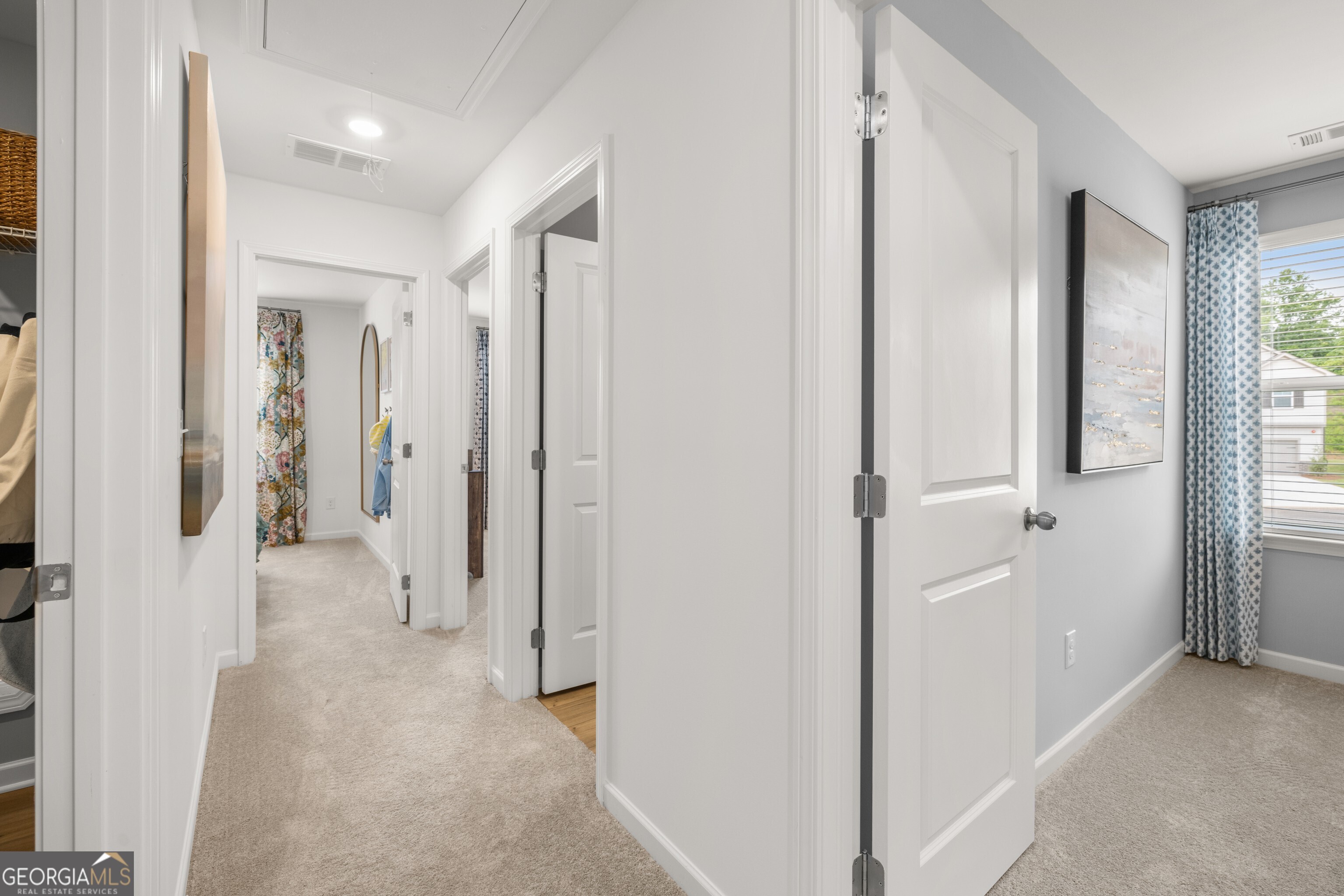 1828 Holmsey Circle SE