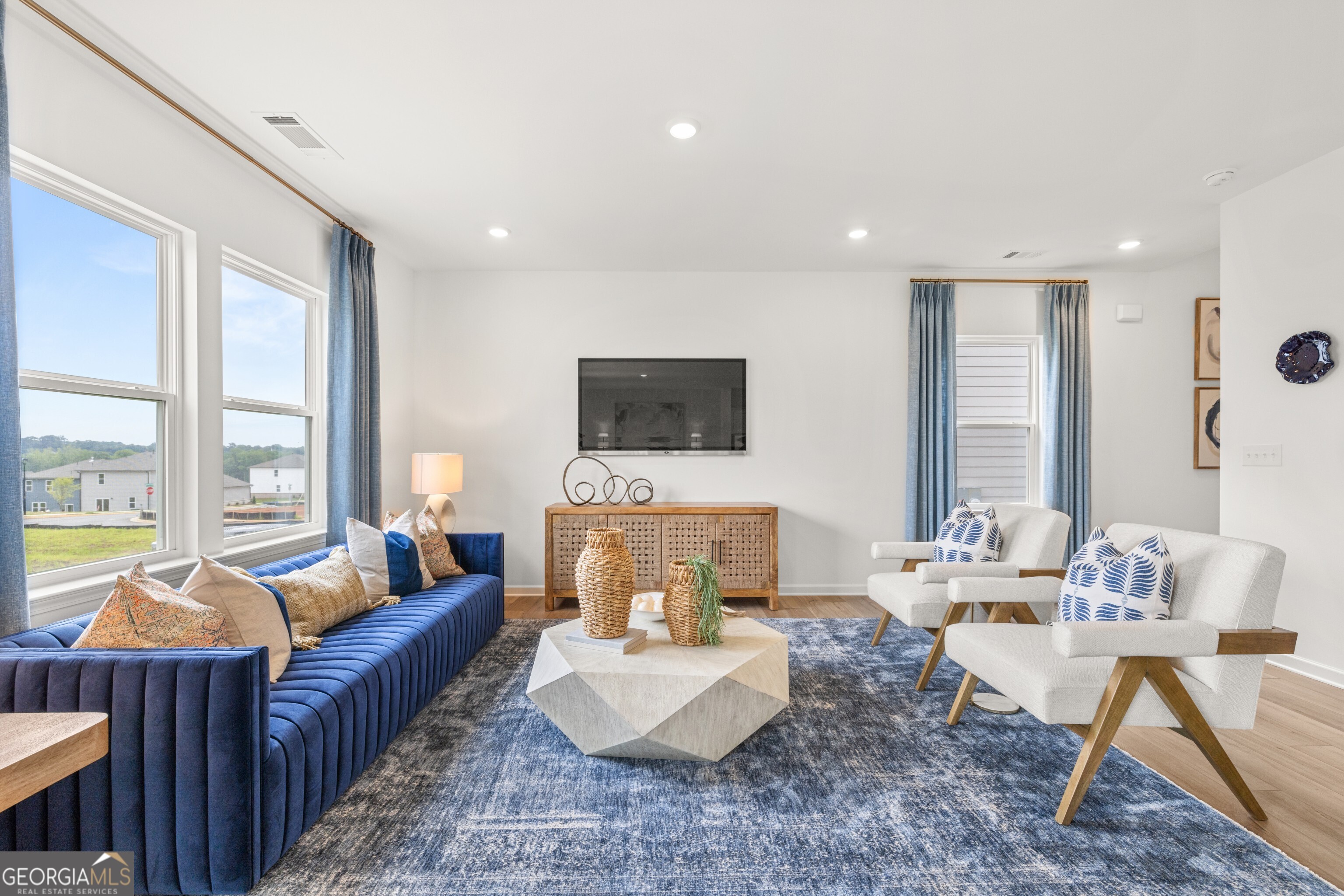 1828 Holmsey Circle SE