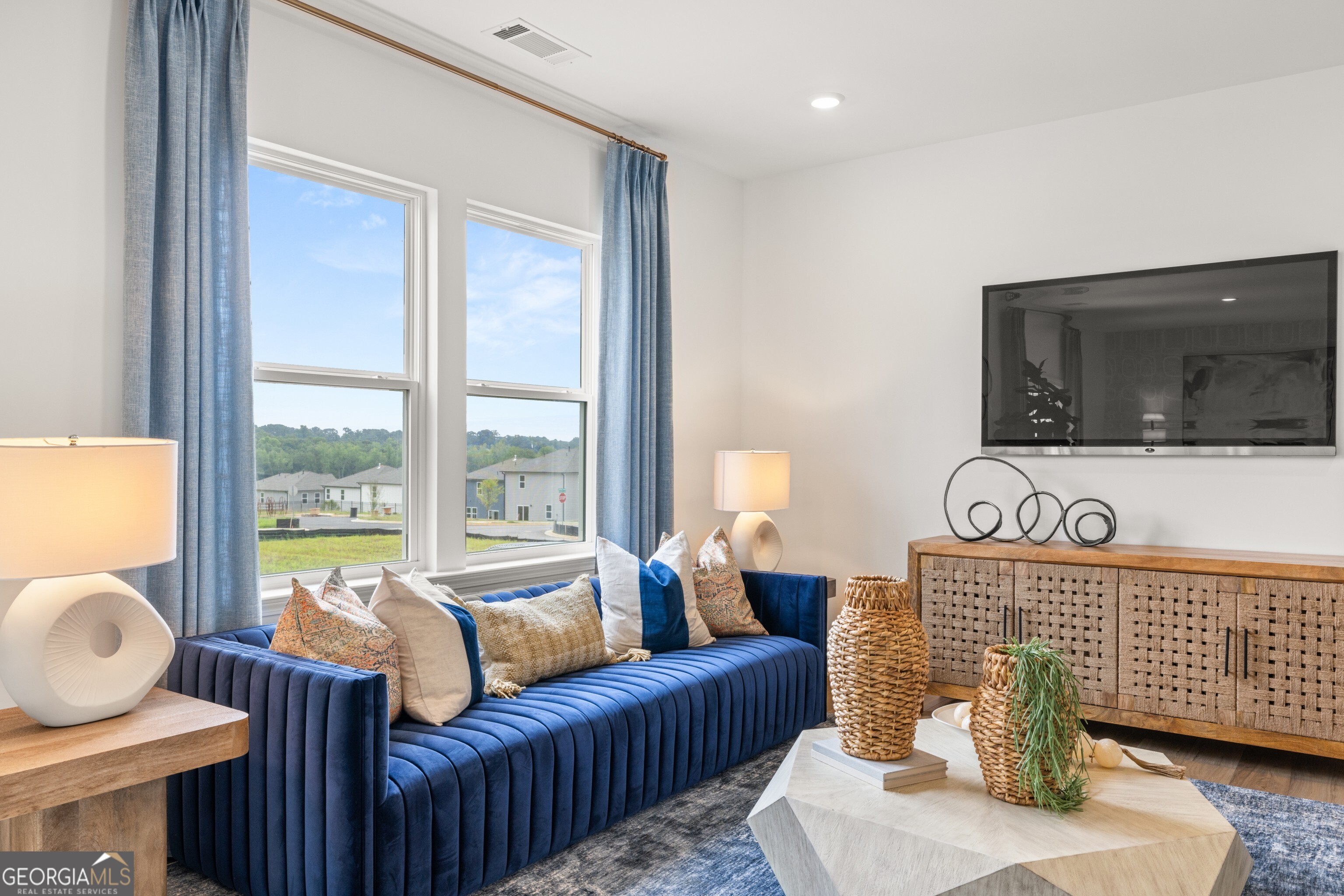 1828 Holmsey Circle SE