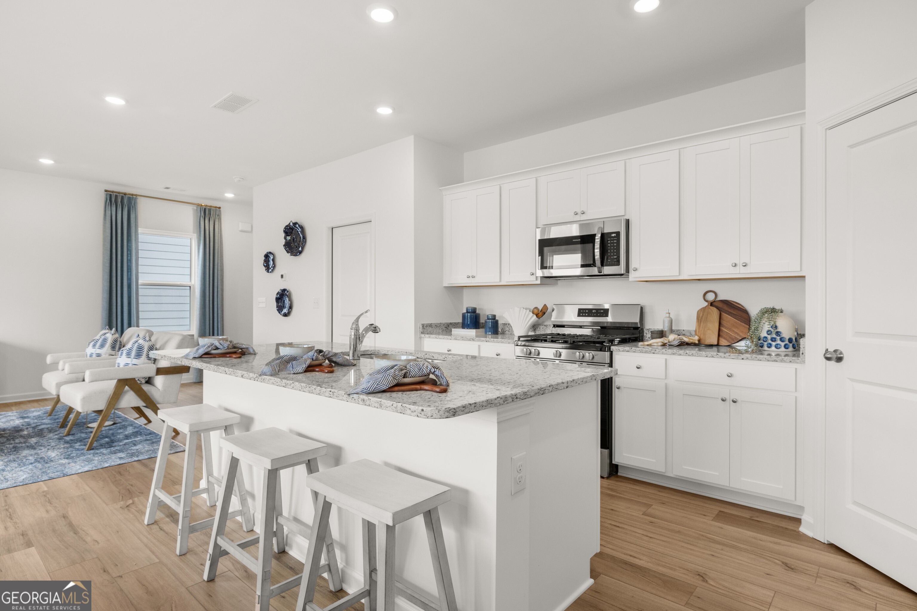 1828 Holmsey Circle SE