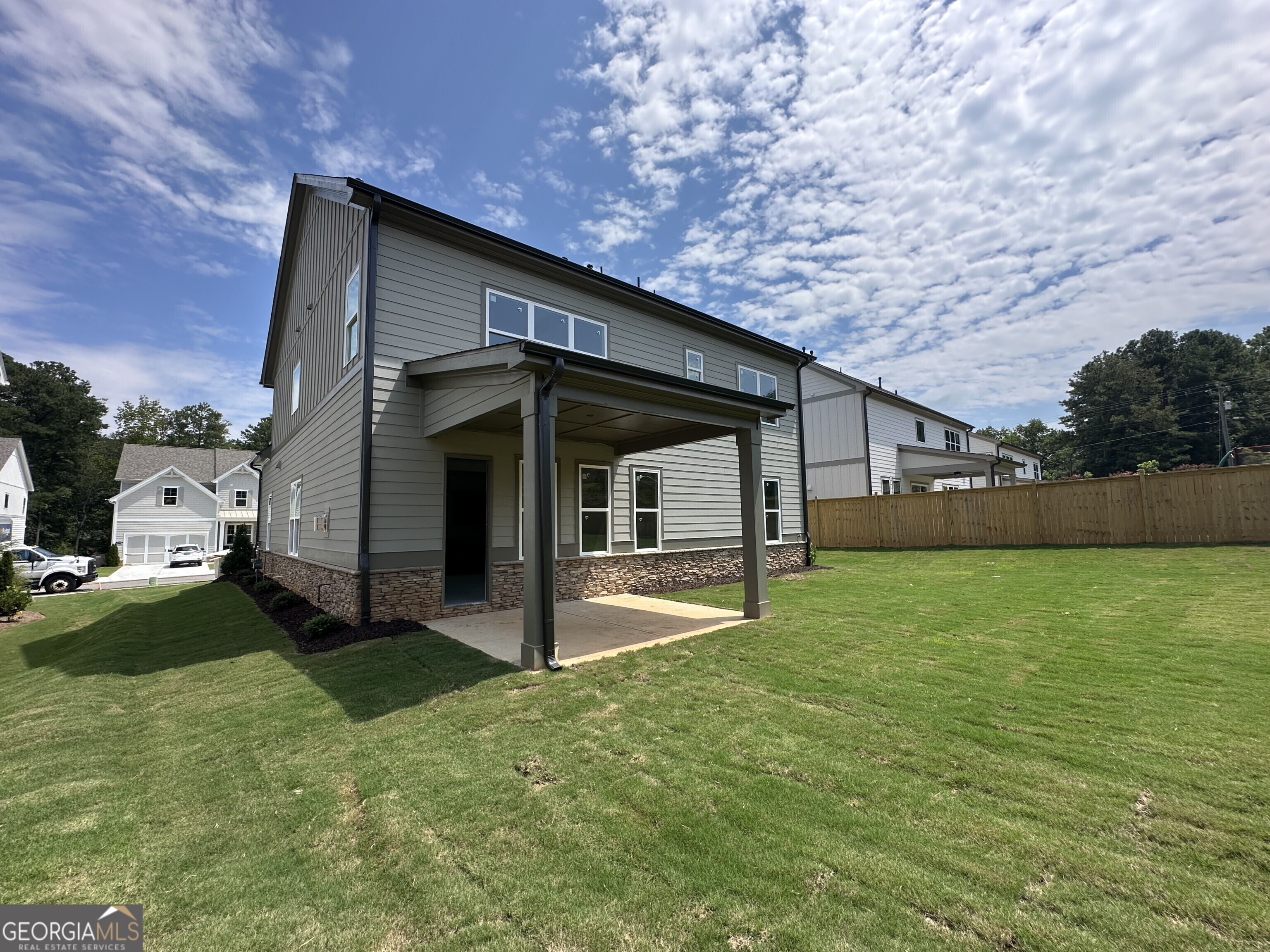 3335 Hillshire Drive