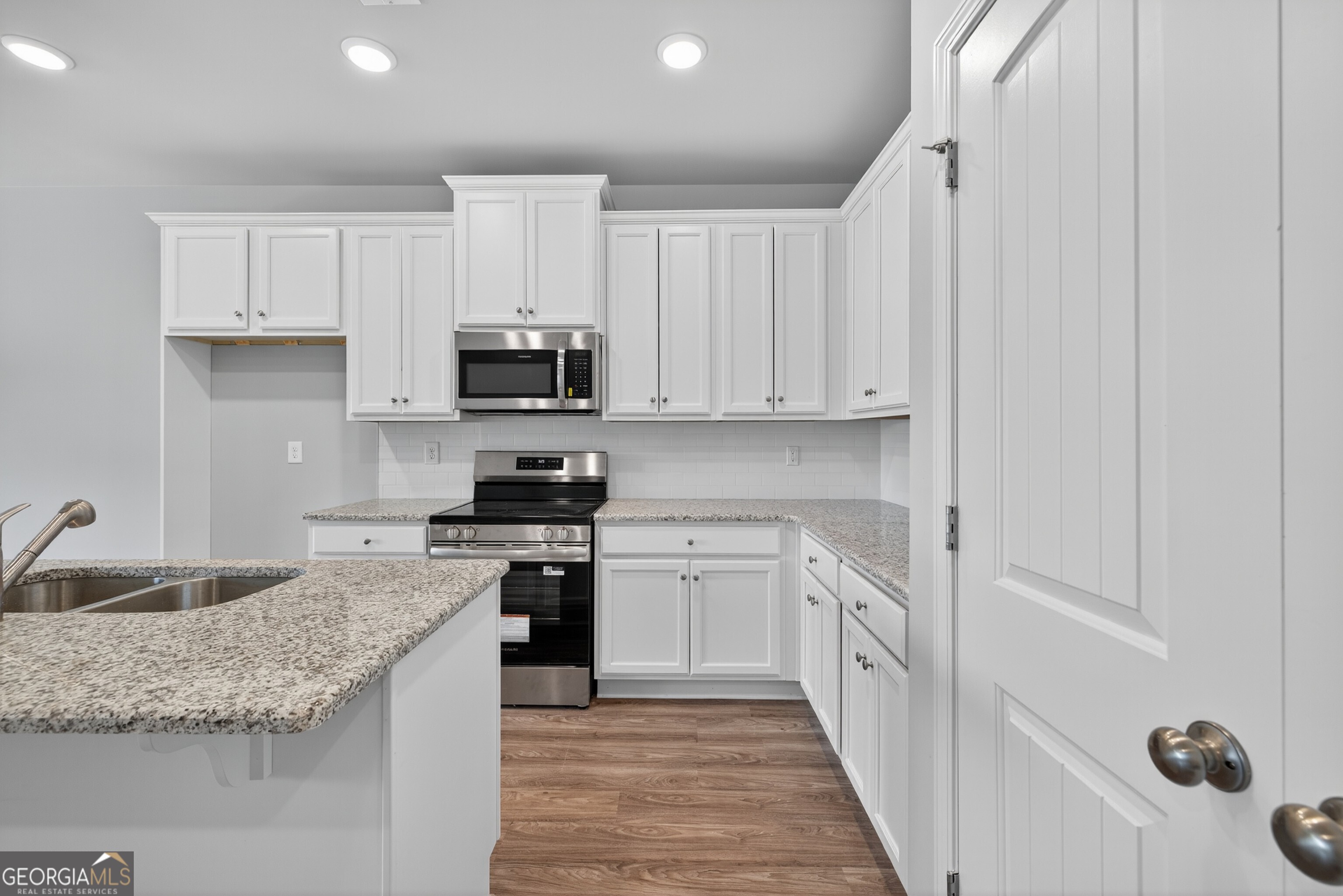2801 Lillian Lane