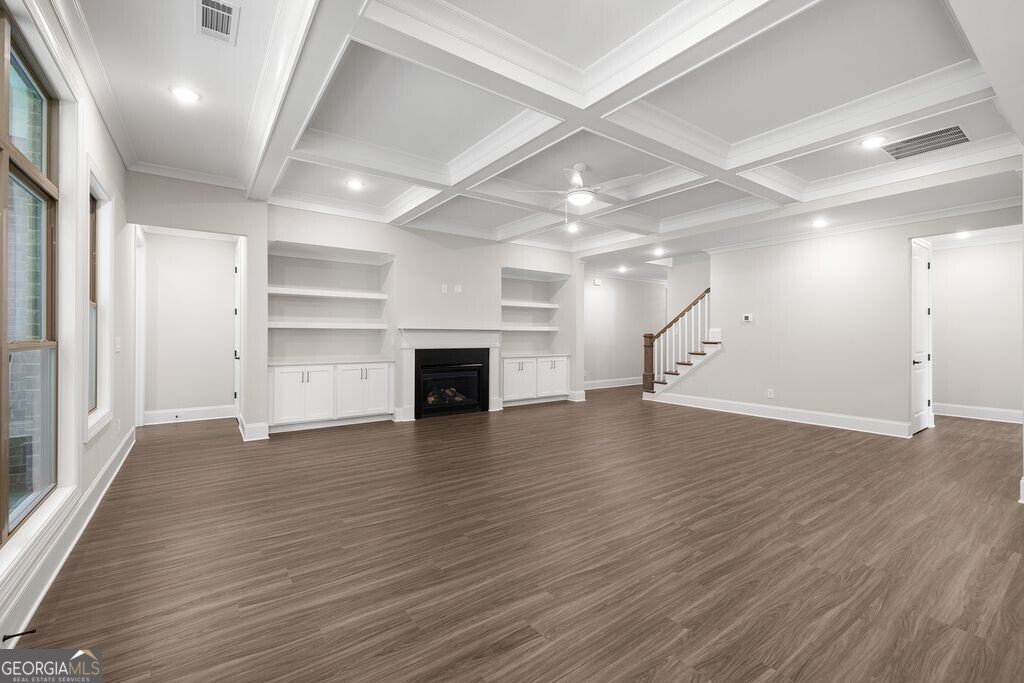2250 Thames Court