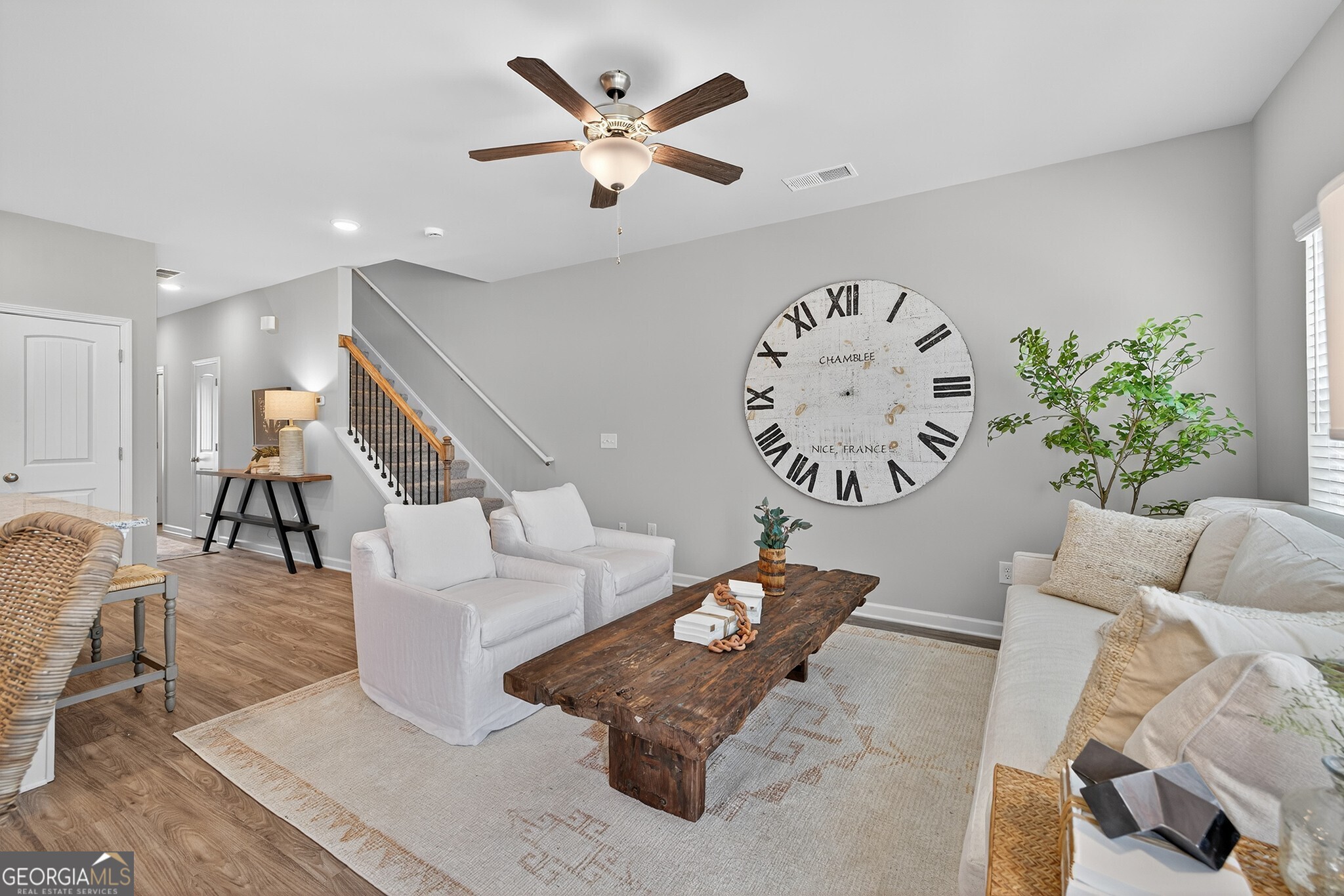 2821 Lillian Lane