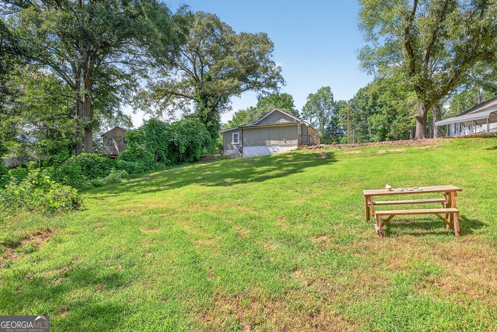 1217 Mize Road