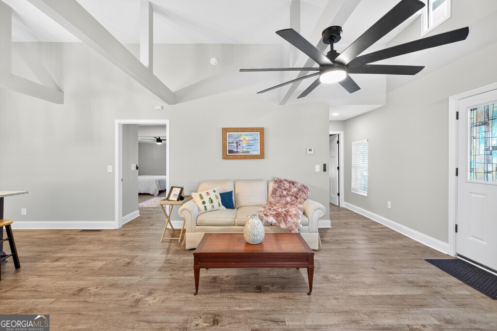 1217 Mize Road